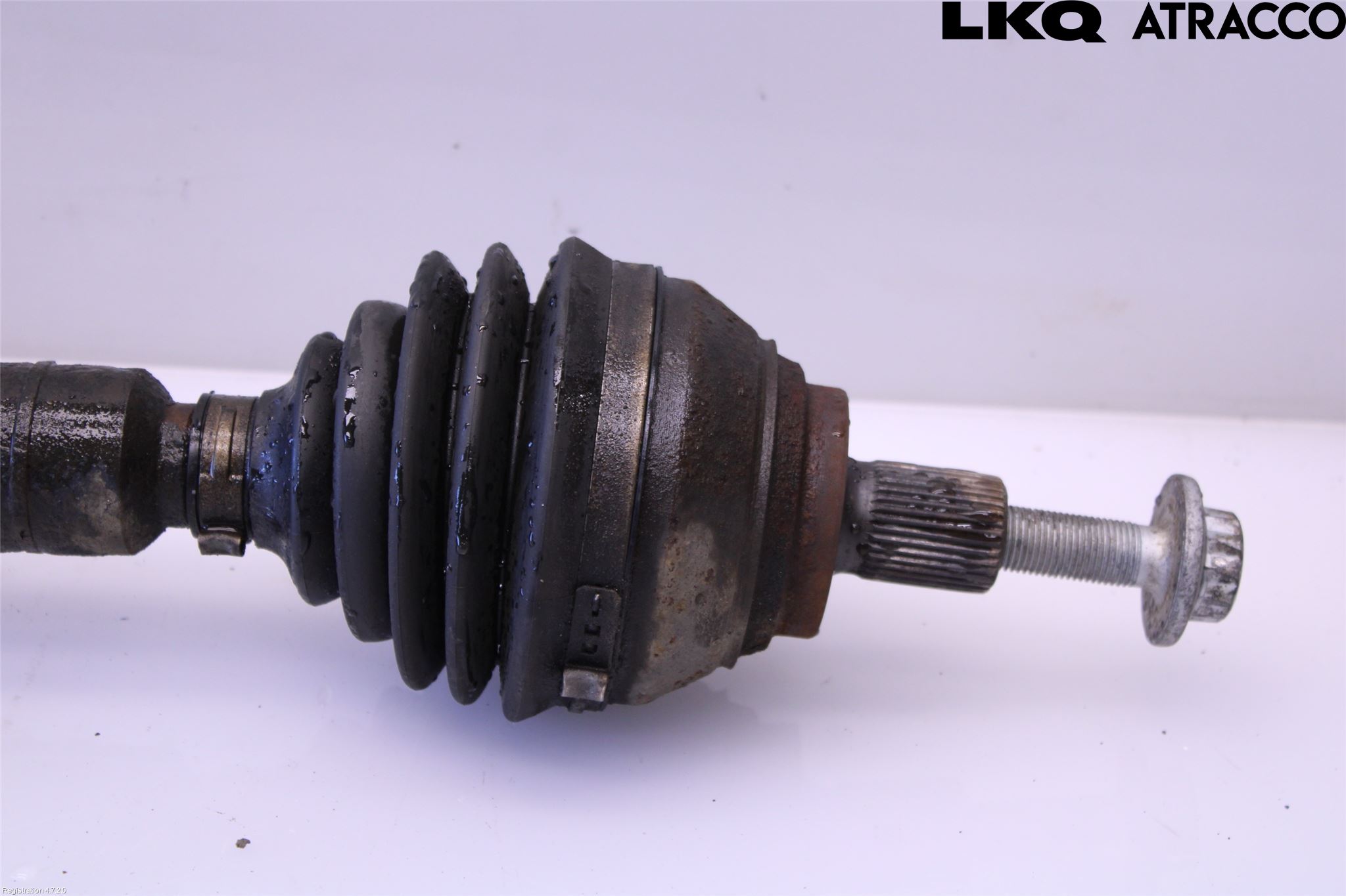 Skoda SUPERB 09-15 Drivaxel Fram Höger