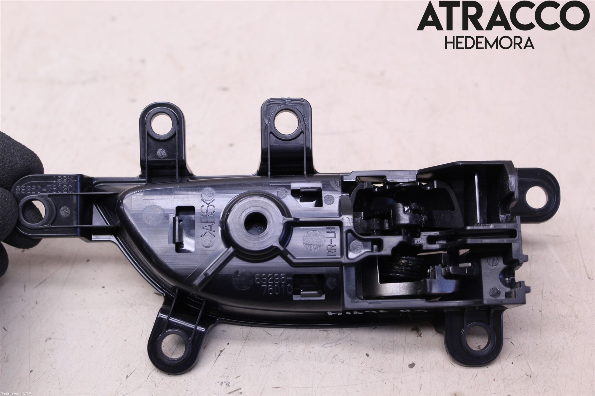 Lexus NX 300h 15-21 Dörrhandtag Inre Vä