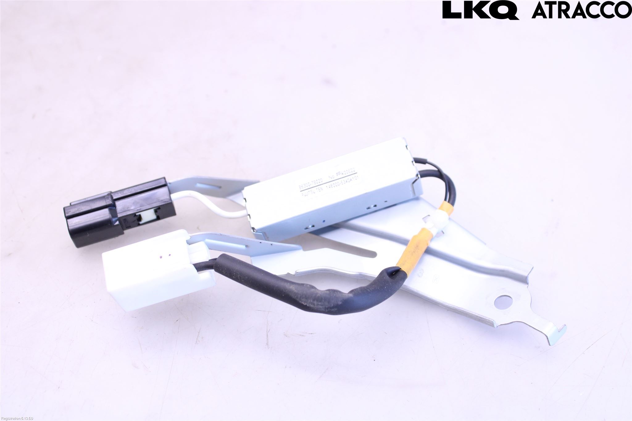 Lexus NX 300h 15-21 Antennförstärkare