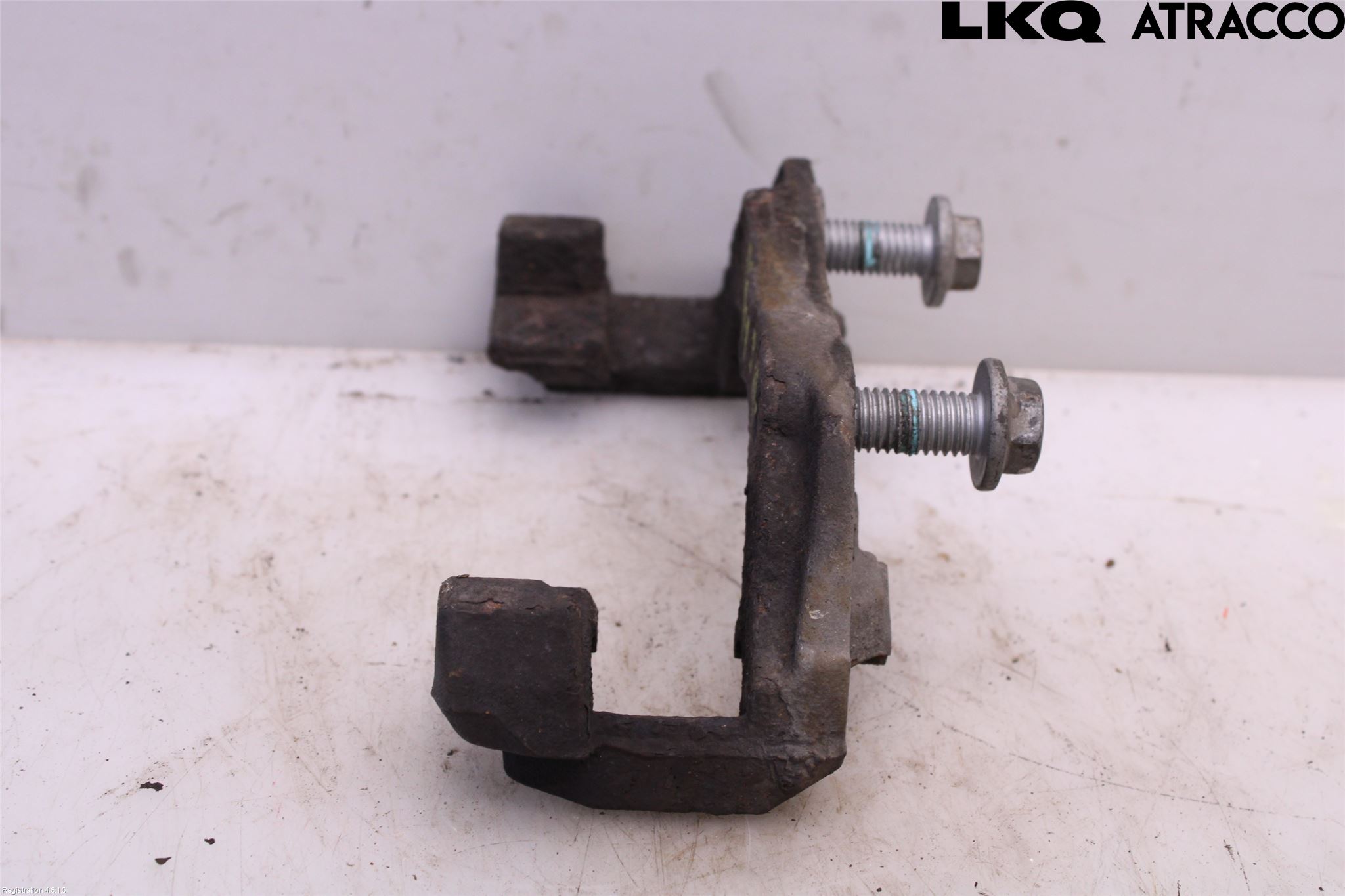 Volvo V40 12-19 Bromsokshållare