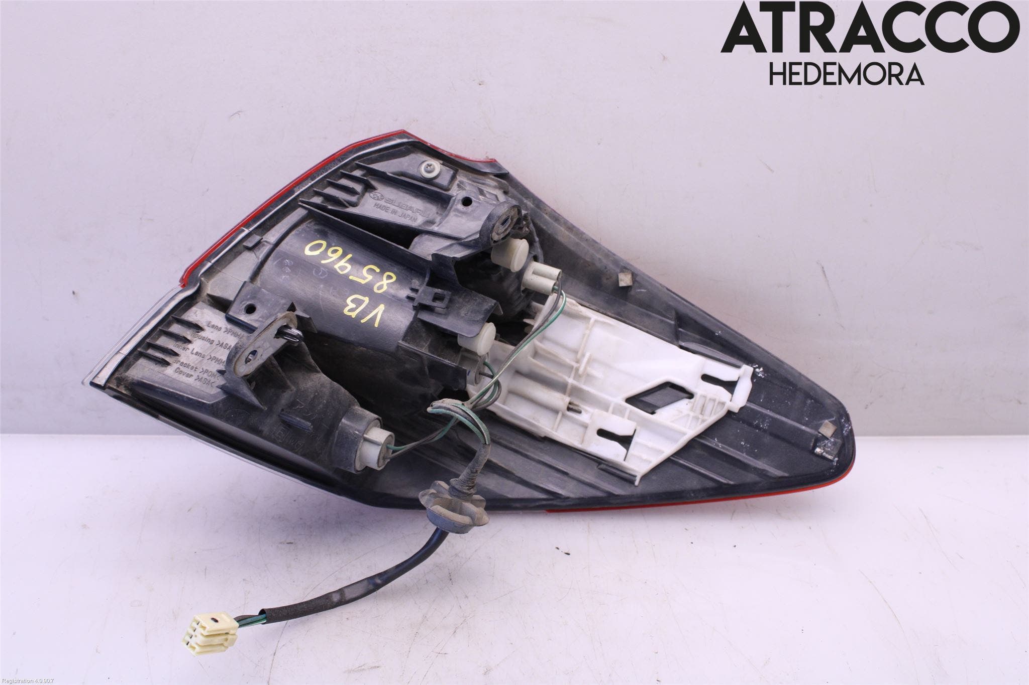 Subaru LEGACY 10-14 Bakljus Höger