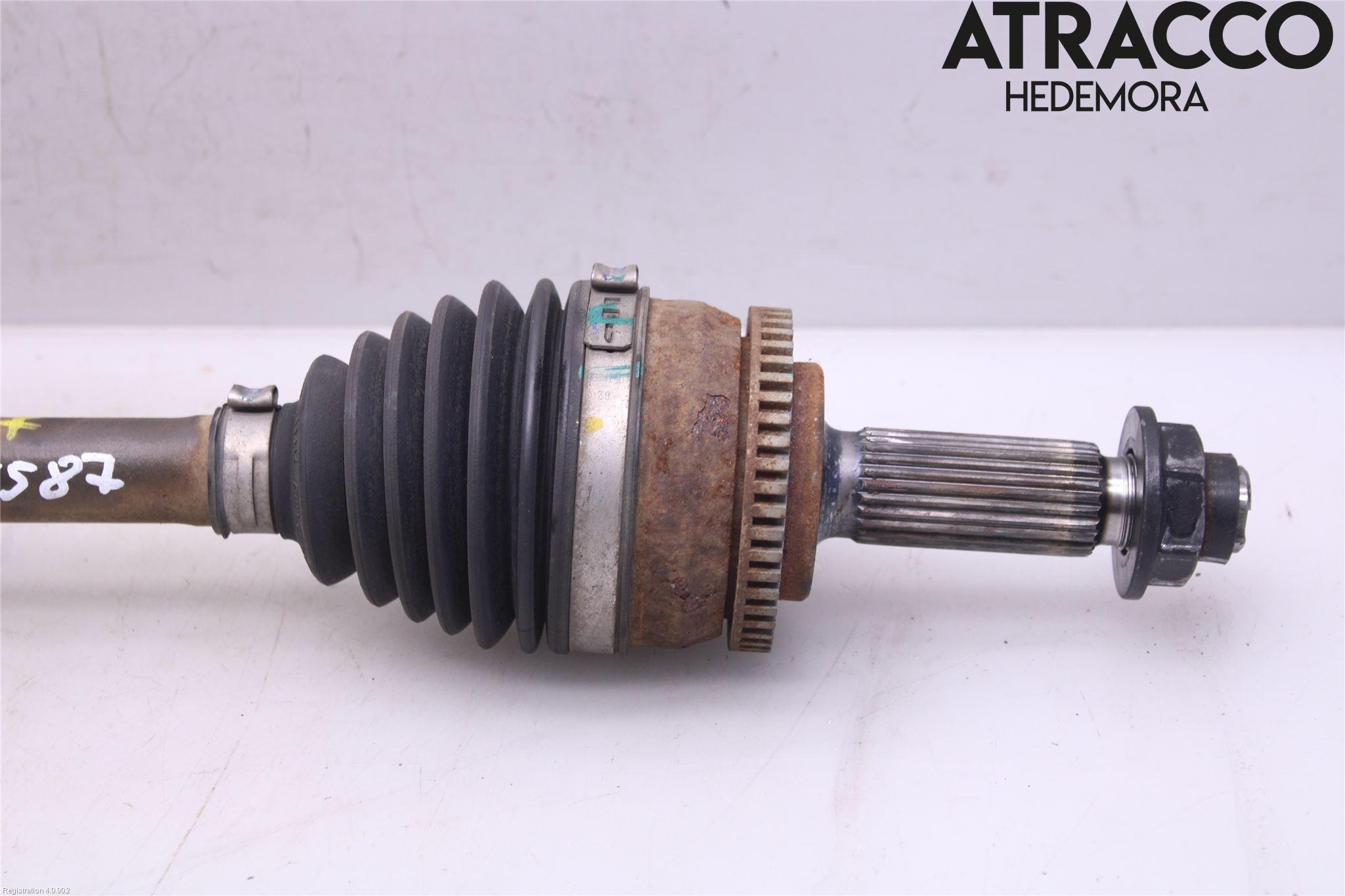 Hyundai i20 GB 15-20 Drivaxel Fram Vänster