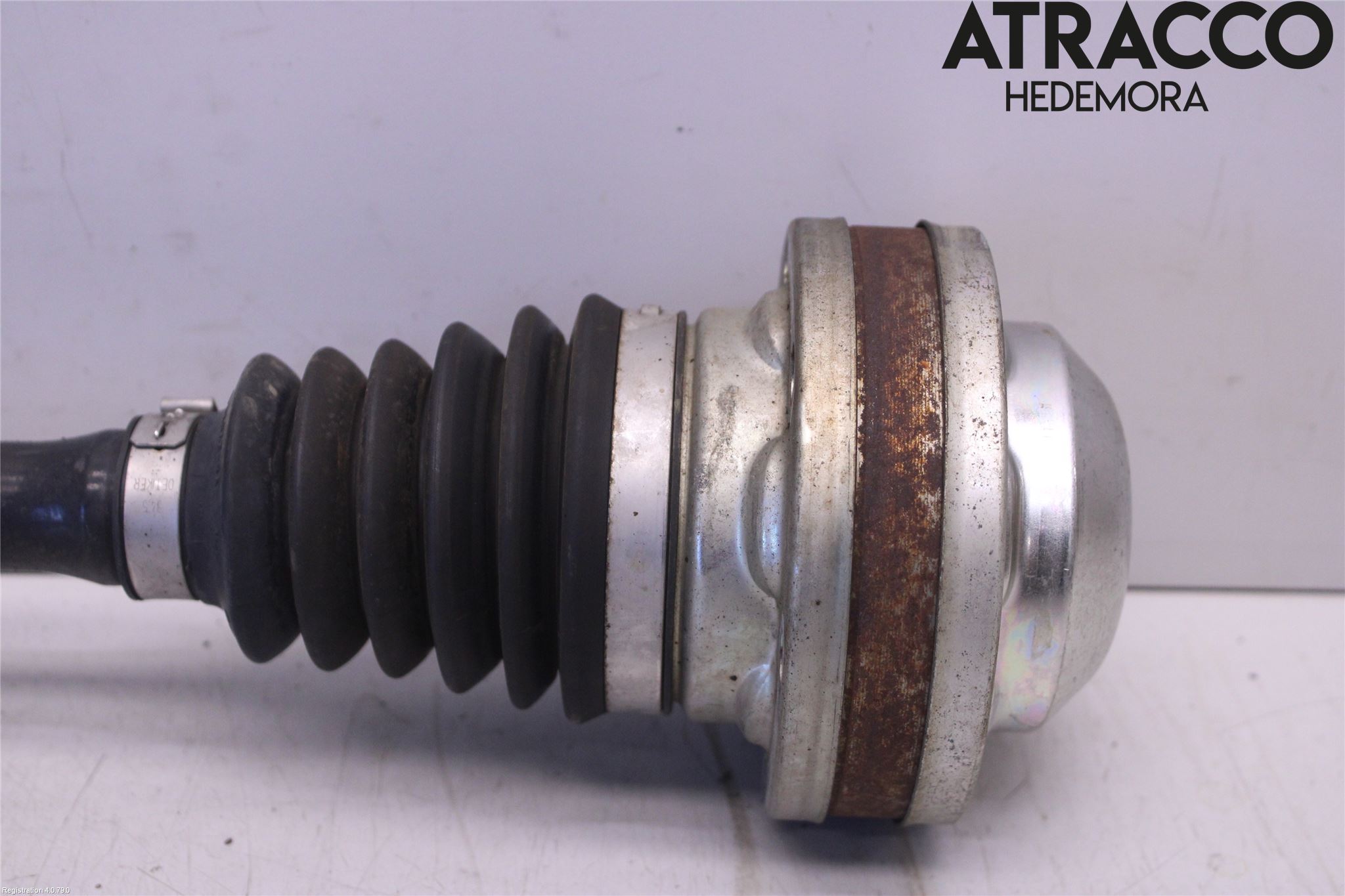 Volkswagen VW TIGUAN 16-24 Drivaxel Fram Vänster