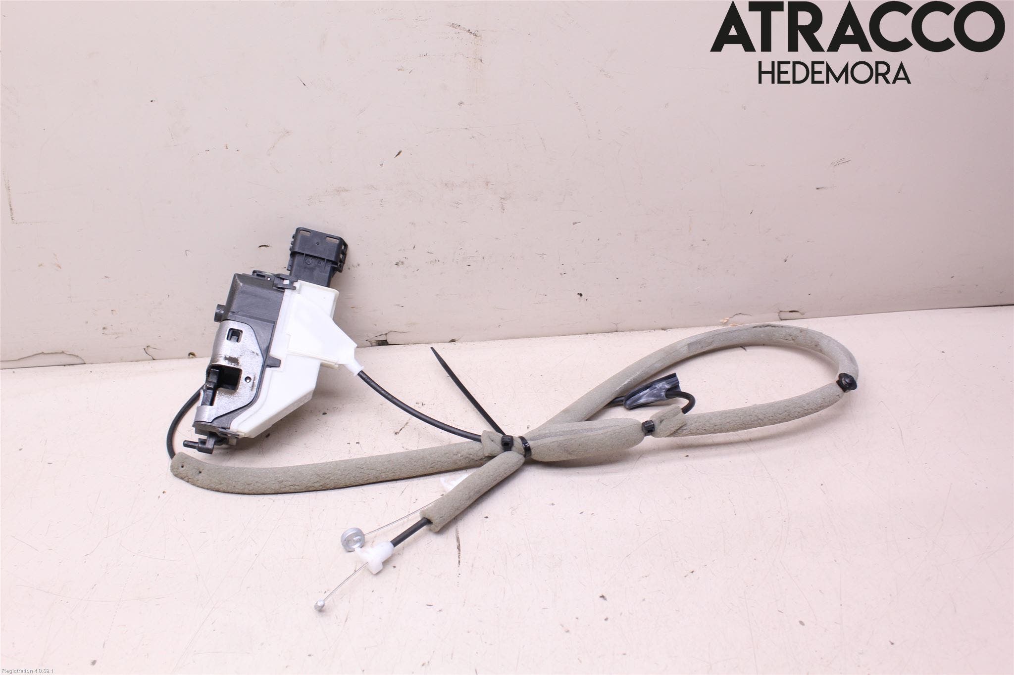 Peugeot PARTNER 16-18 Låskista-Dörrlås