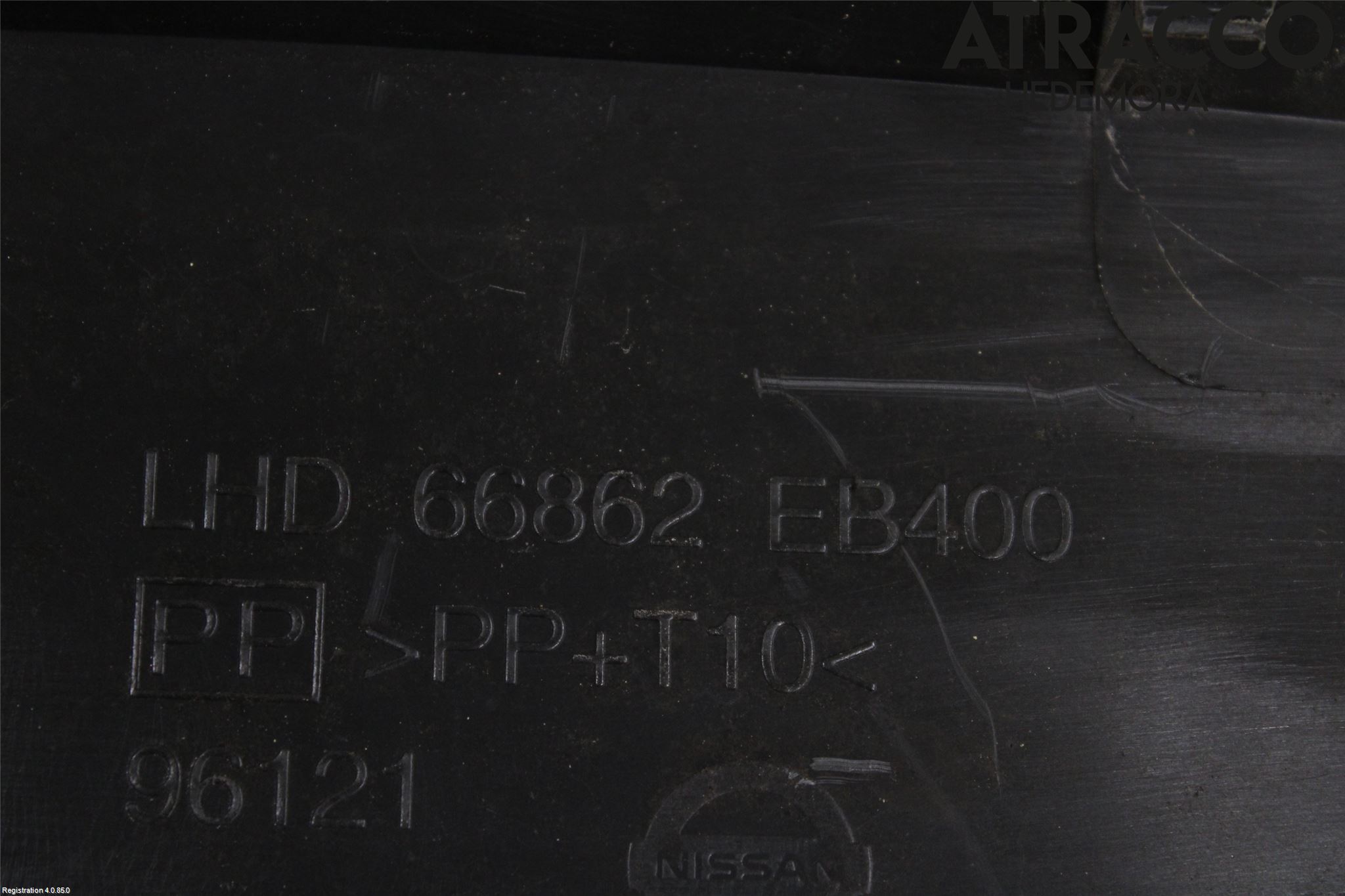 Nissan NAVARA 05-16 Torpedplåt-Torpedplast