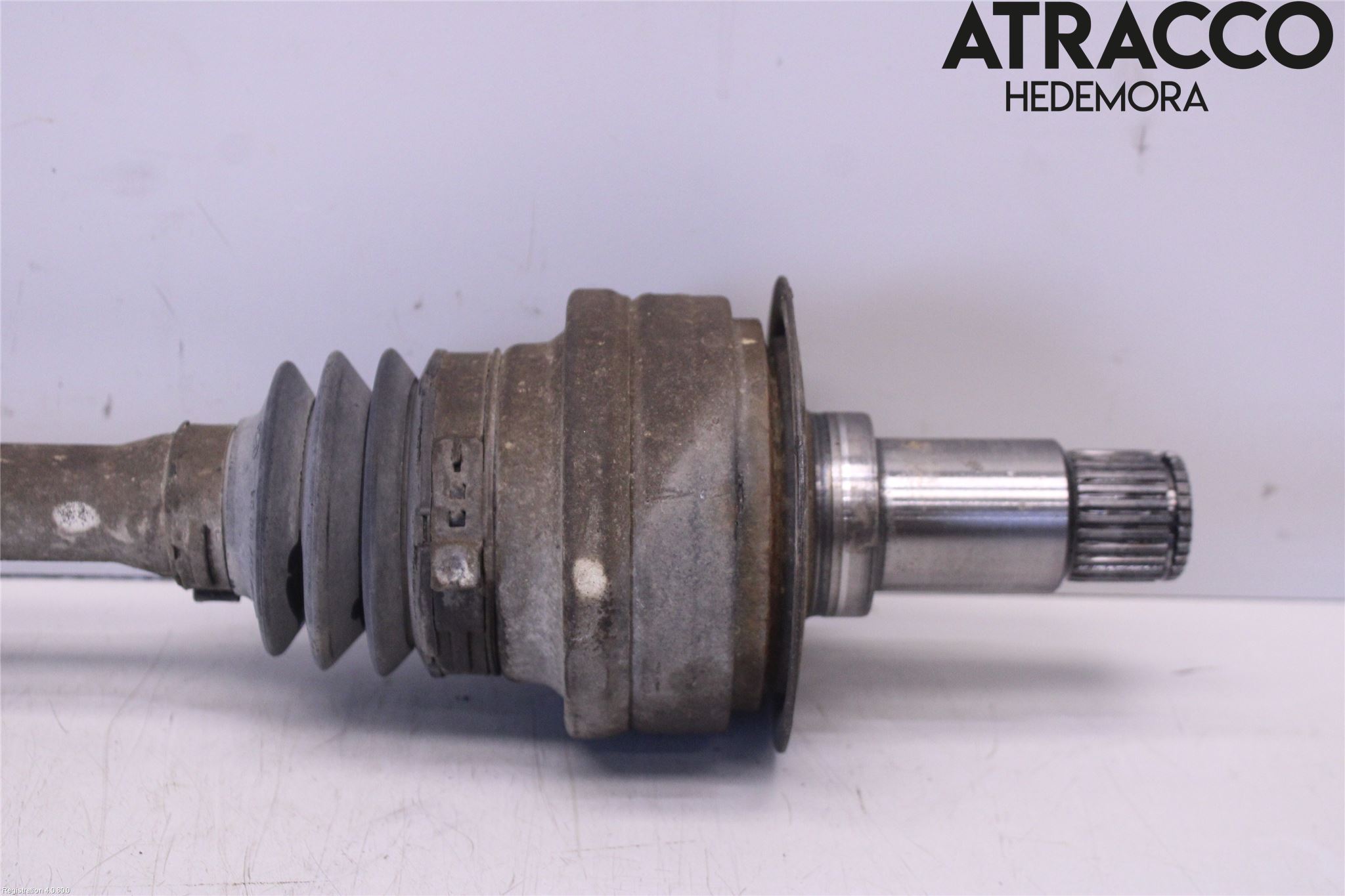 Mercedes-Benz MB GLK-KLASS (X204) 08-16 Drivaxel Bak Höger