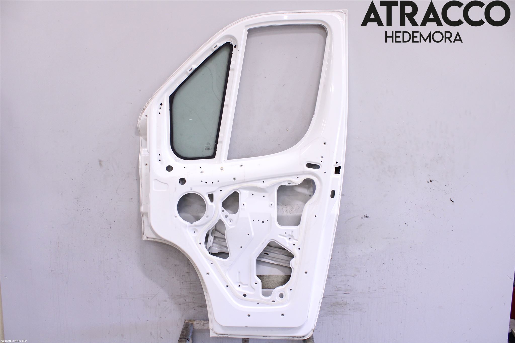 Husbil, husvagn HUSBIL ADRIA Dörr Fram Höger