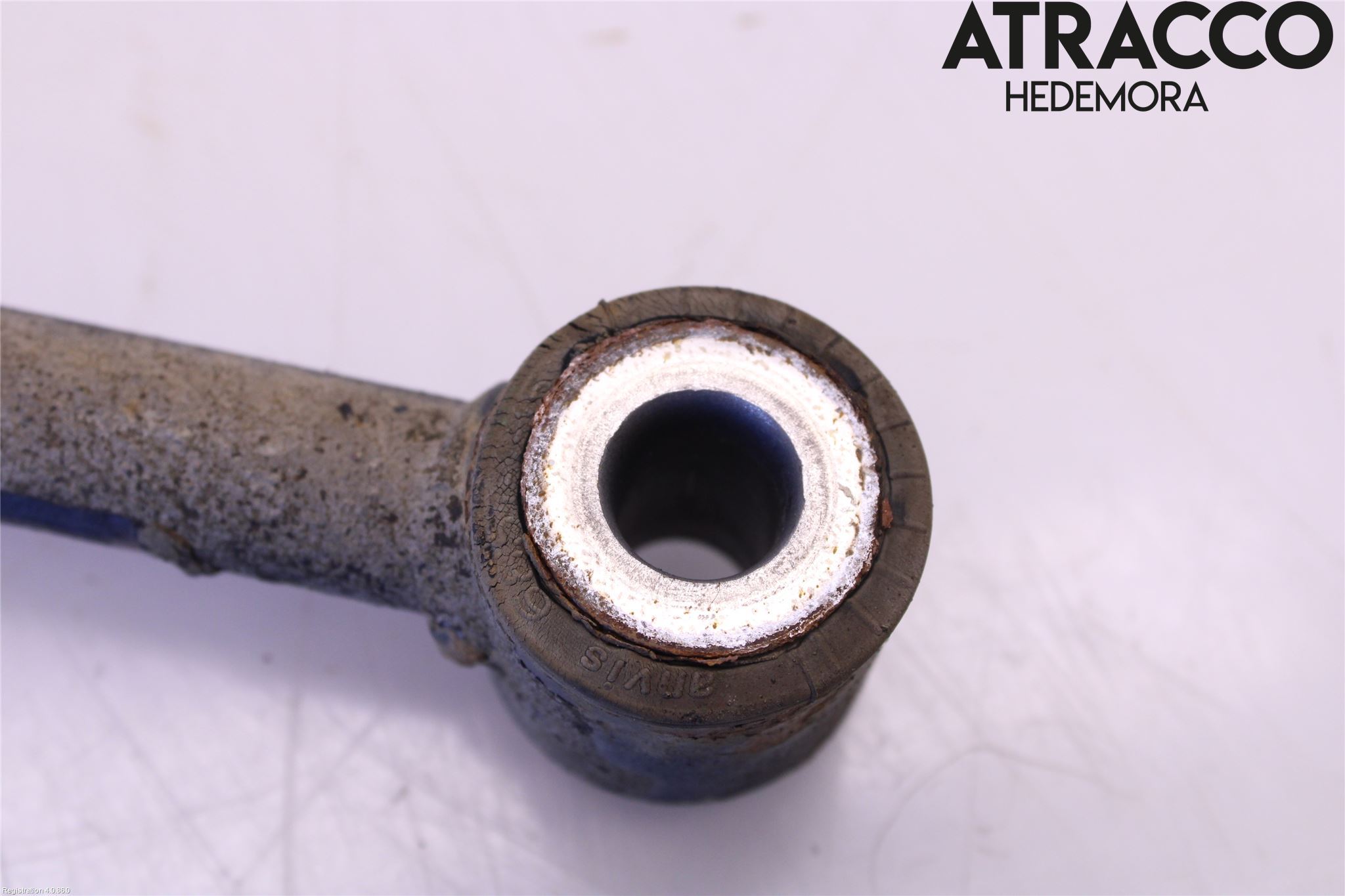 Dacia DUSTER 10-17 Bärarm Bak Vänster