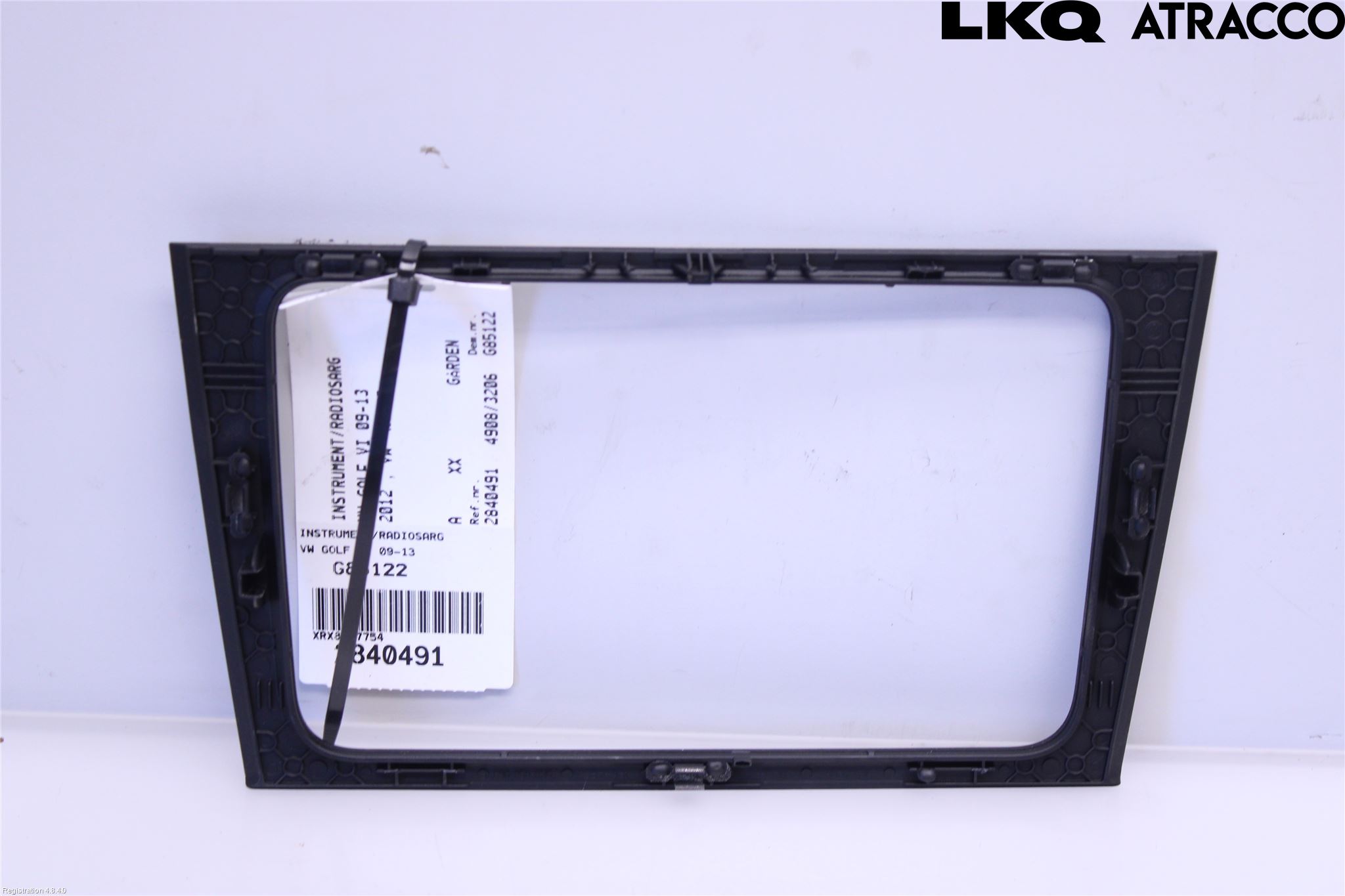 Volkswagen VW GOLF VI 09-13 Instrument-Radio Sarg