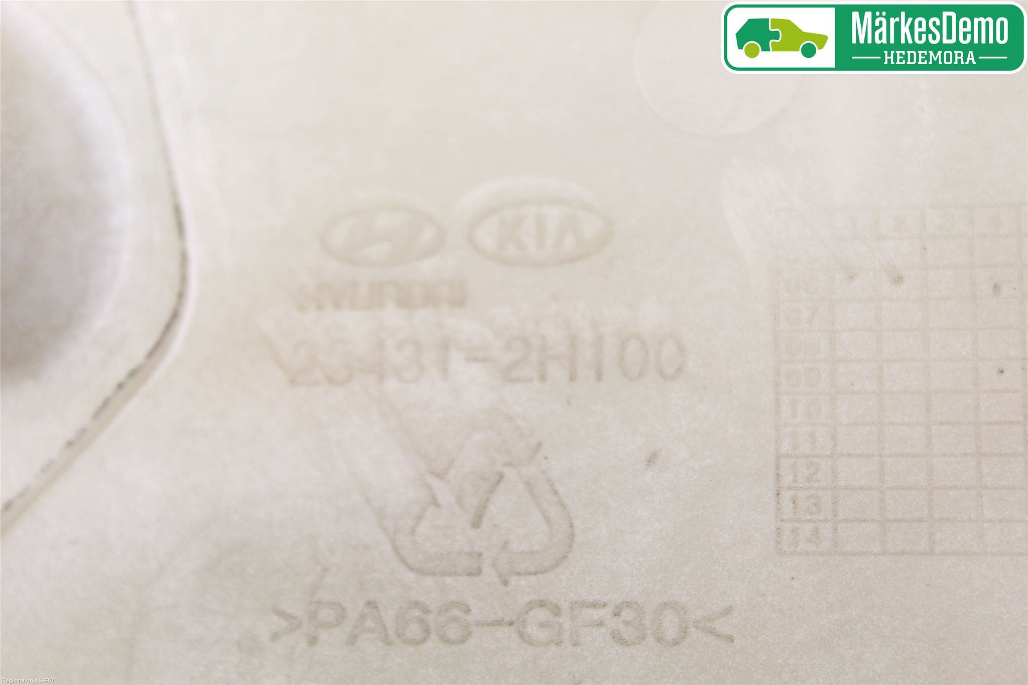 Kia CEED 06-12 Expansionstank