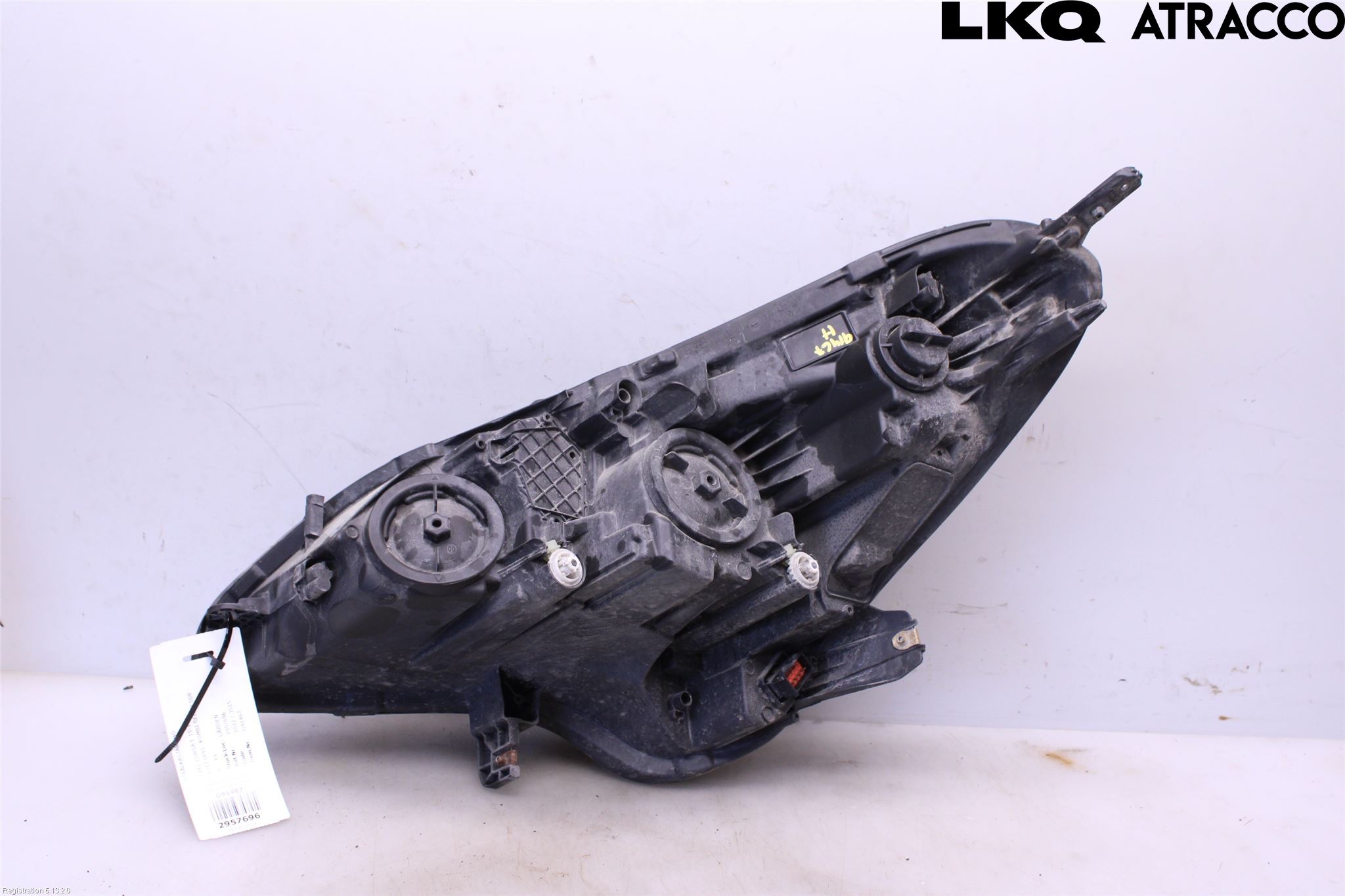 Opel CORSA E 15-19 Strålkastare Höger