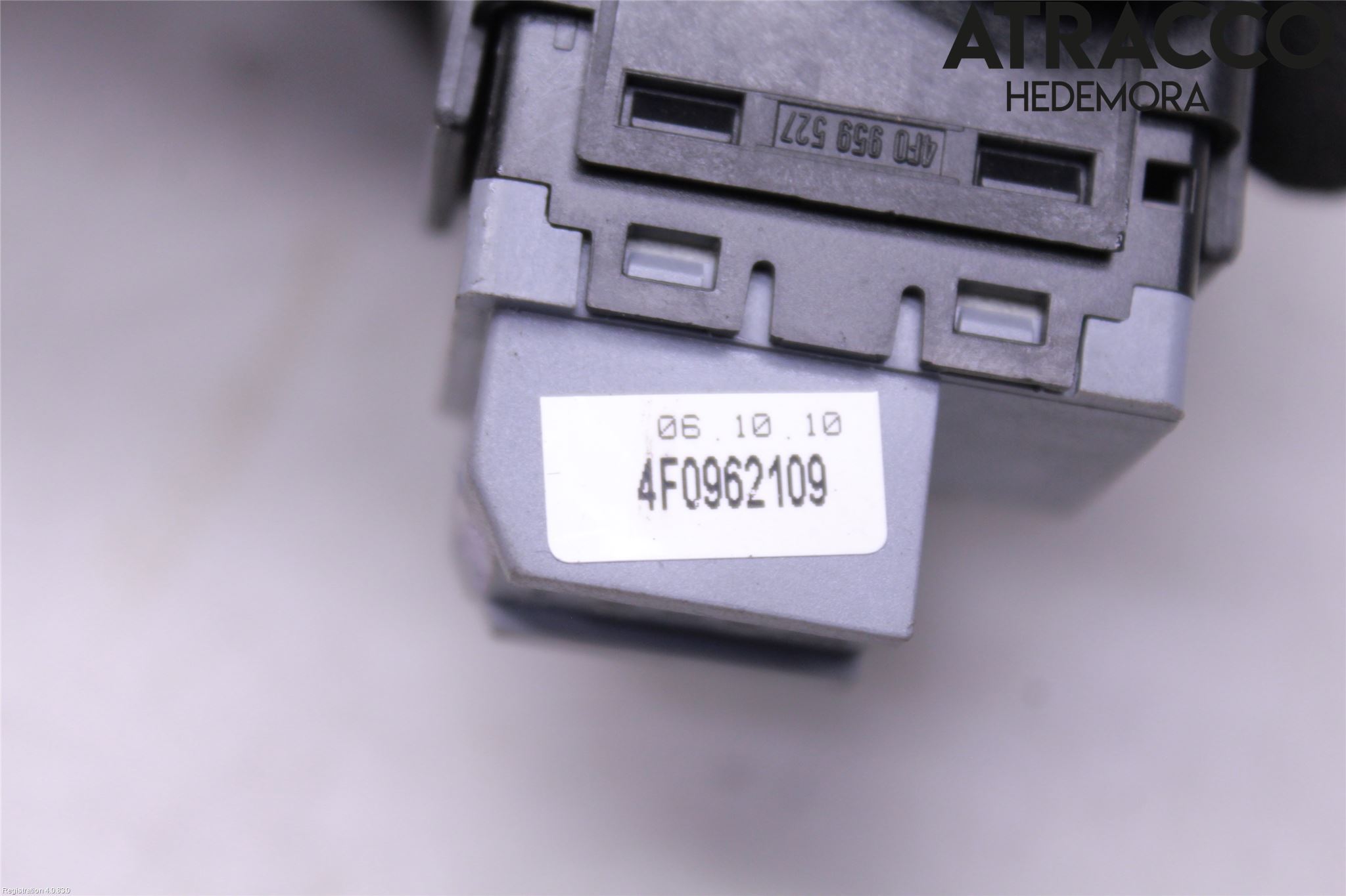 Audi A6/S6     05-11 Strömställare Fram