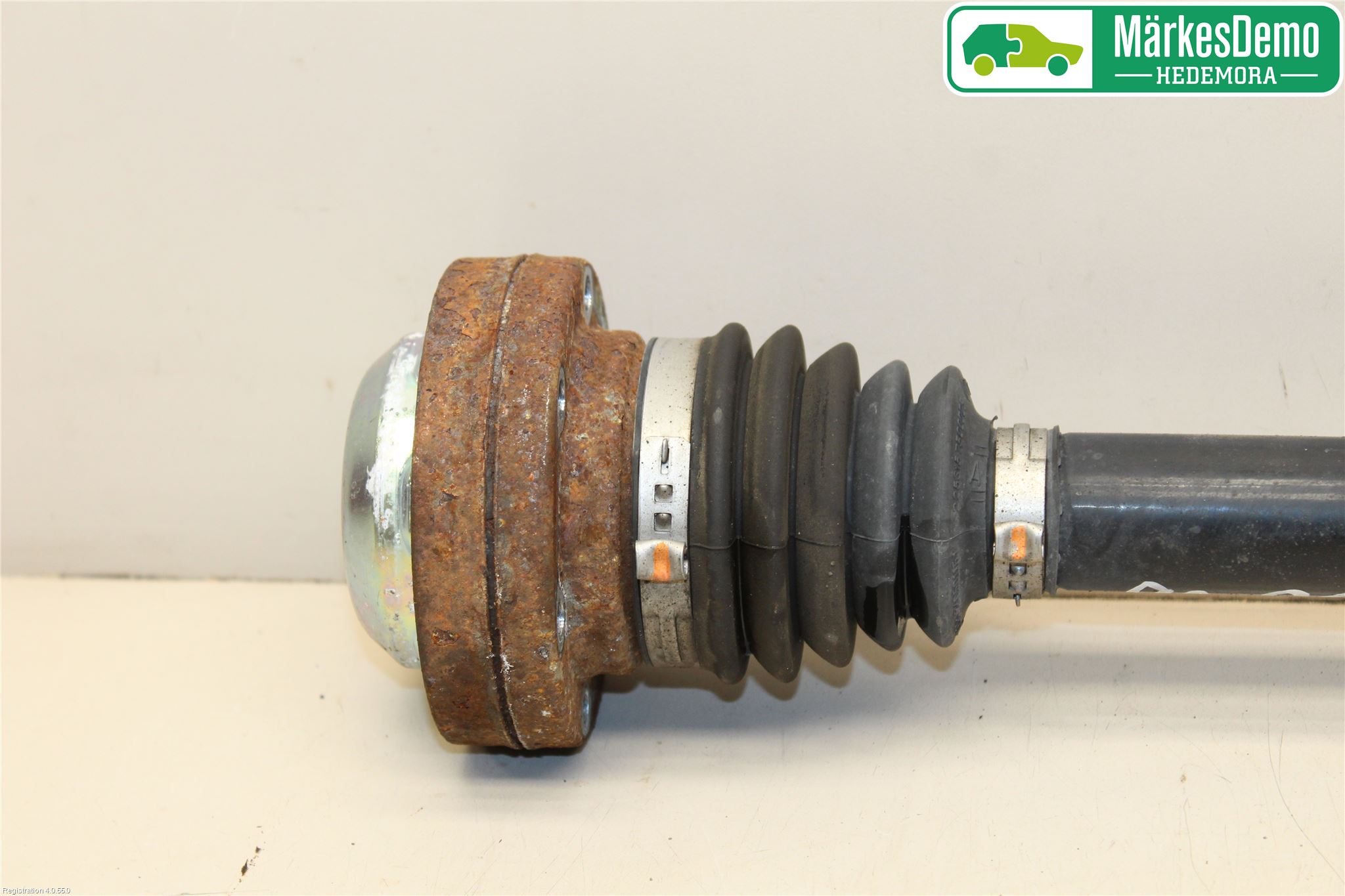 Audi A4 ALLROAD 09-16 Drivaxel Bak Vänster