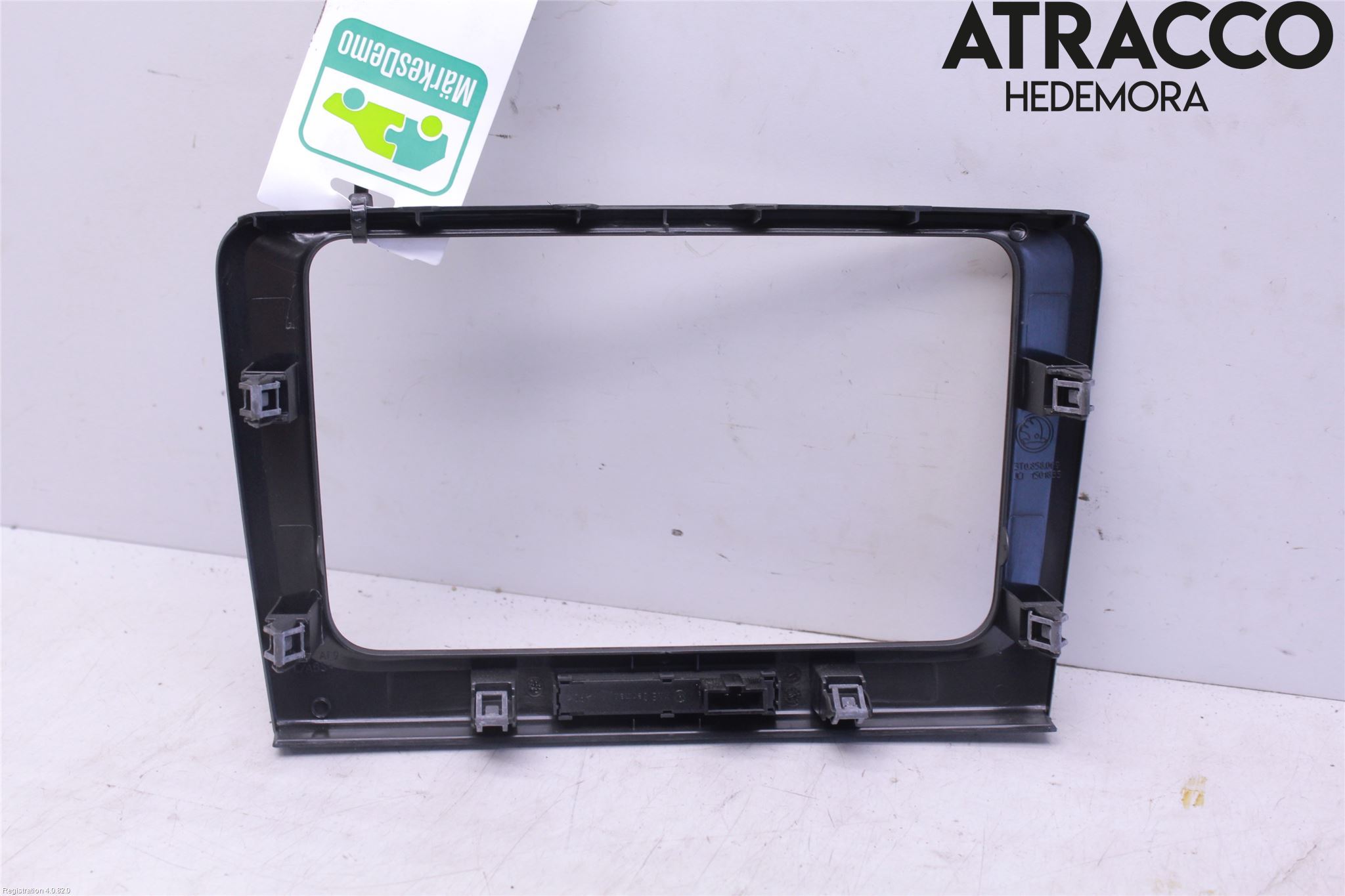 Skoda SUPERB 09-15 Instrument-Radio Sarg