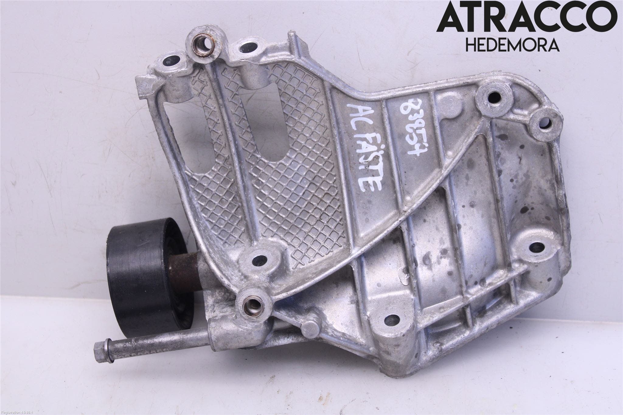 BMW 4 F32/F33/F82/F83 13-20 Ac Kompressor-Fäste