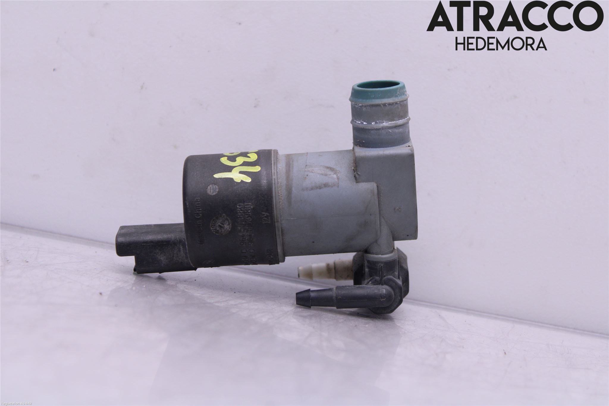 Nissan QASHQAI 17-21 Spolarpump Vindruta