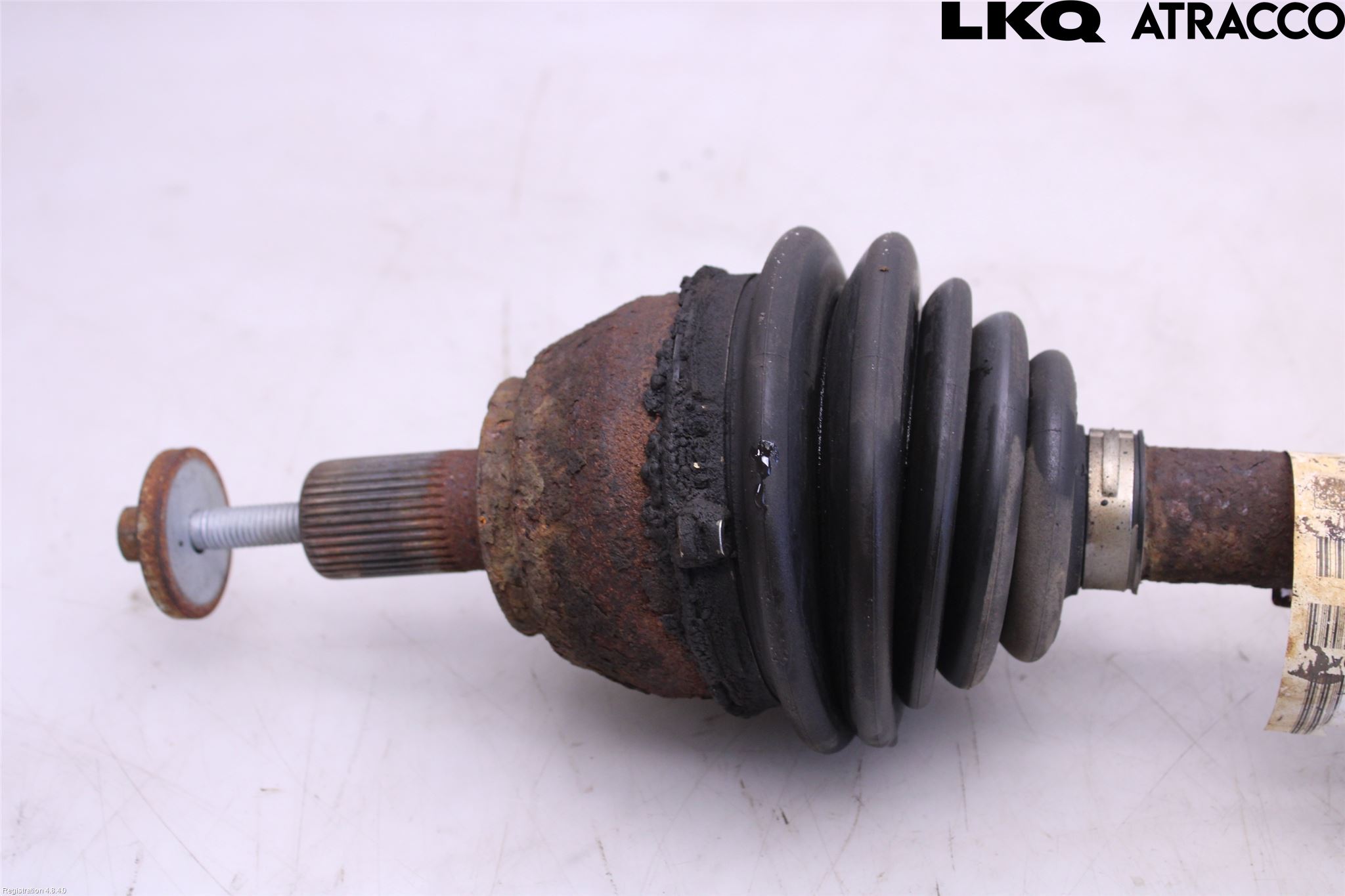 Ford FOCUS 08-11 Drivaxel Fram Vänster