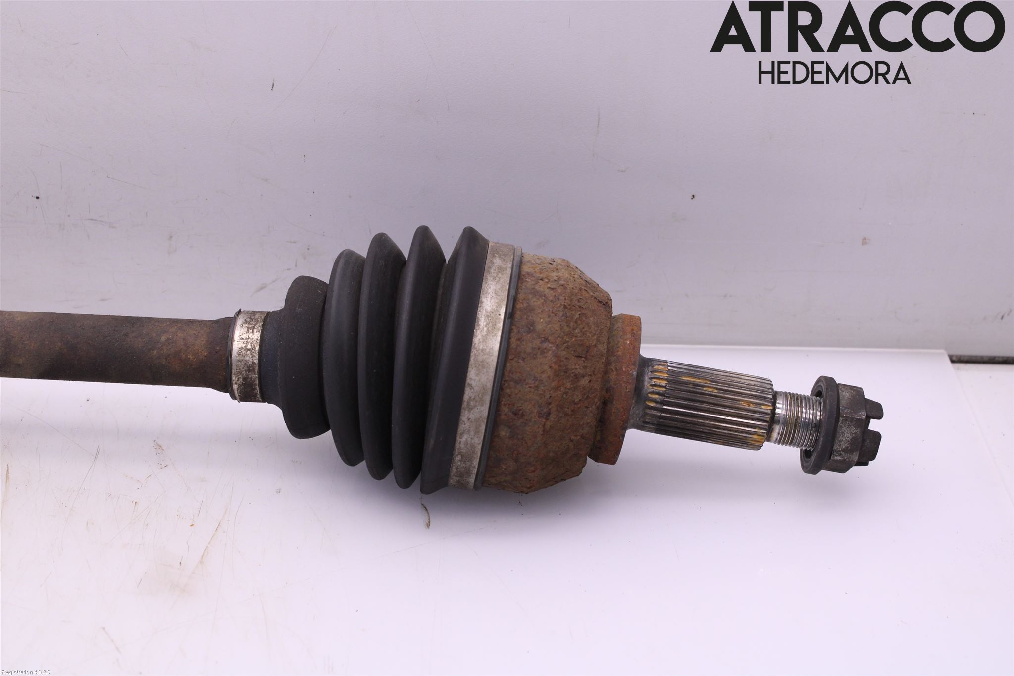 Renault TRAFIC/E-TECH 15- Drivaxel Fram Höger