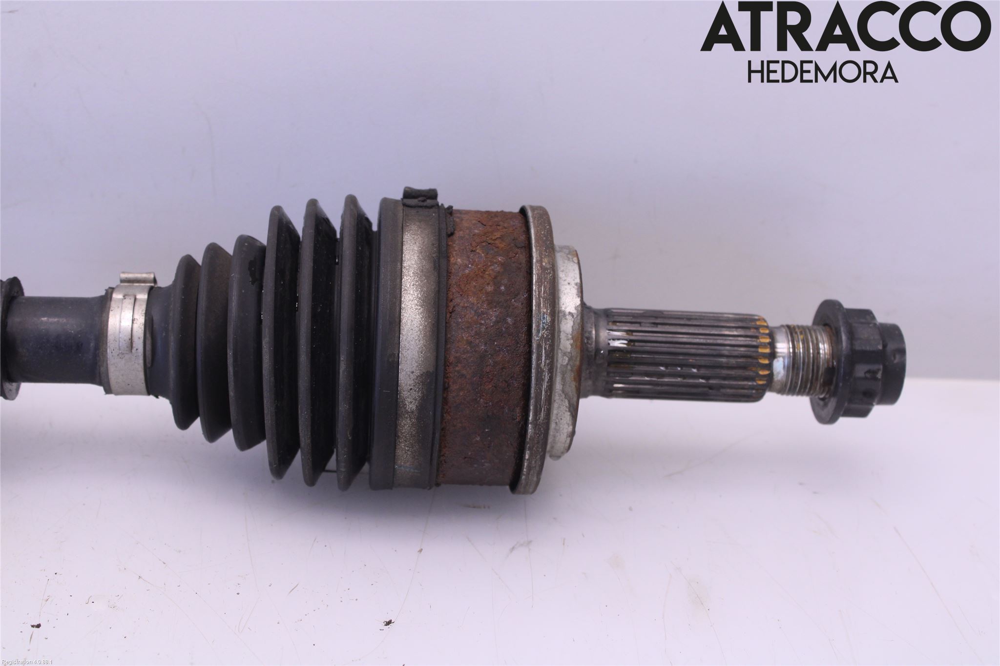 Toyota AURIS 13-19 Drivaxel Fram Vänster