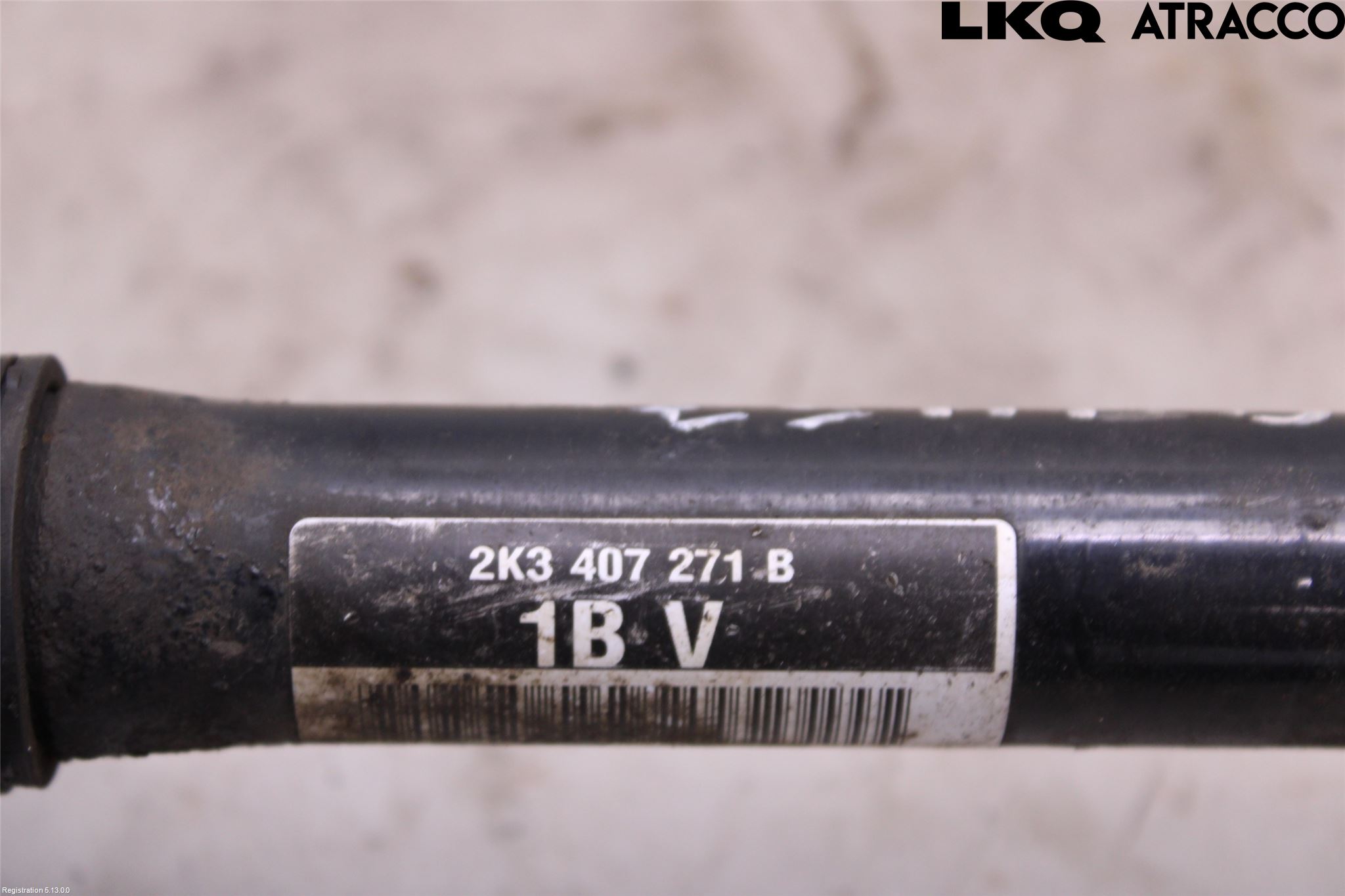 Volkswagen VW CADDY 11-15 Drivaxel Fram Vänster