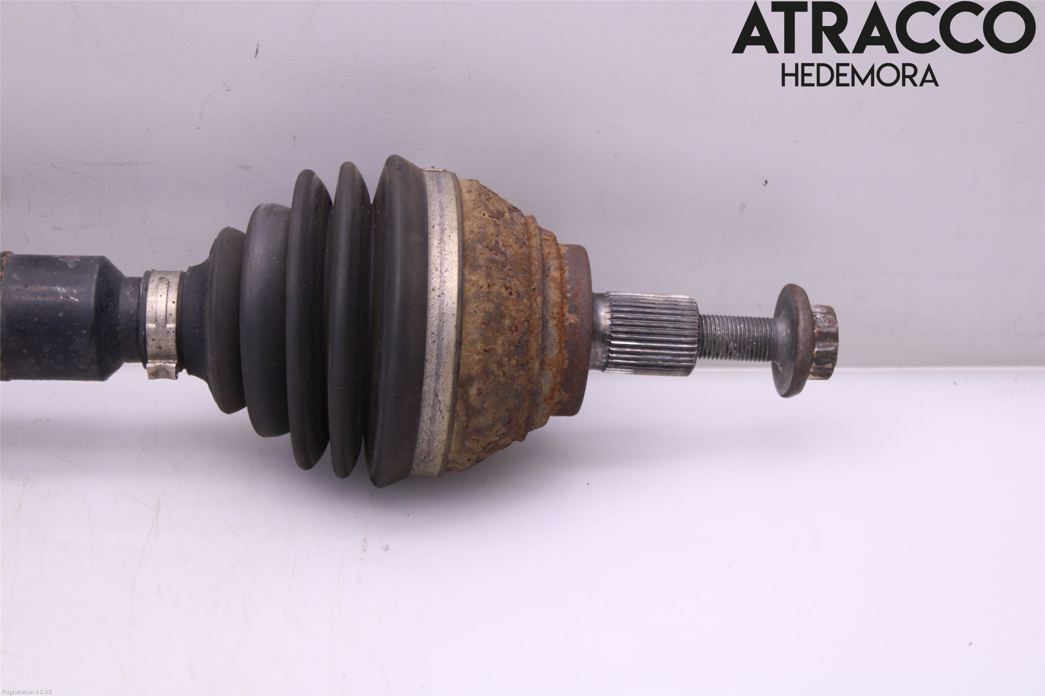 Volkswagen VW PASSAT 15-19 Drivaxel Fram Höger