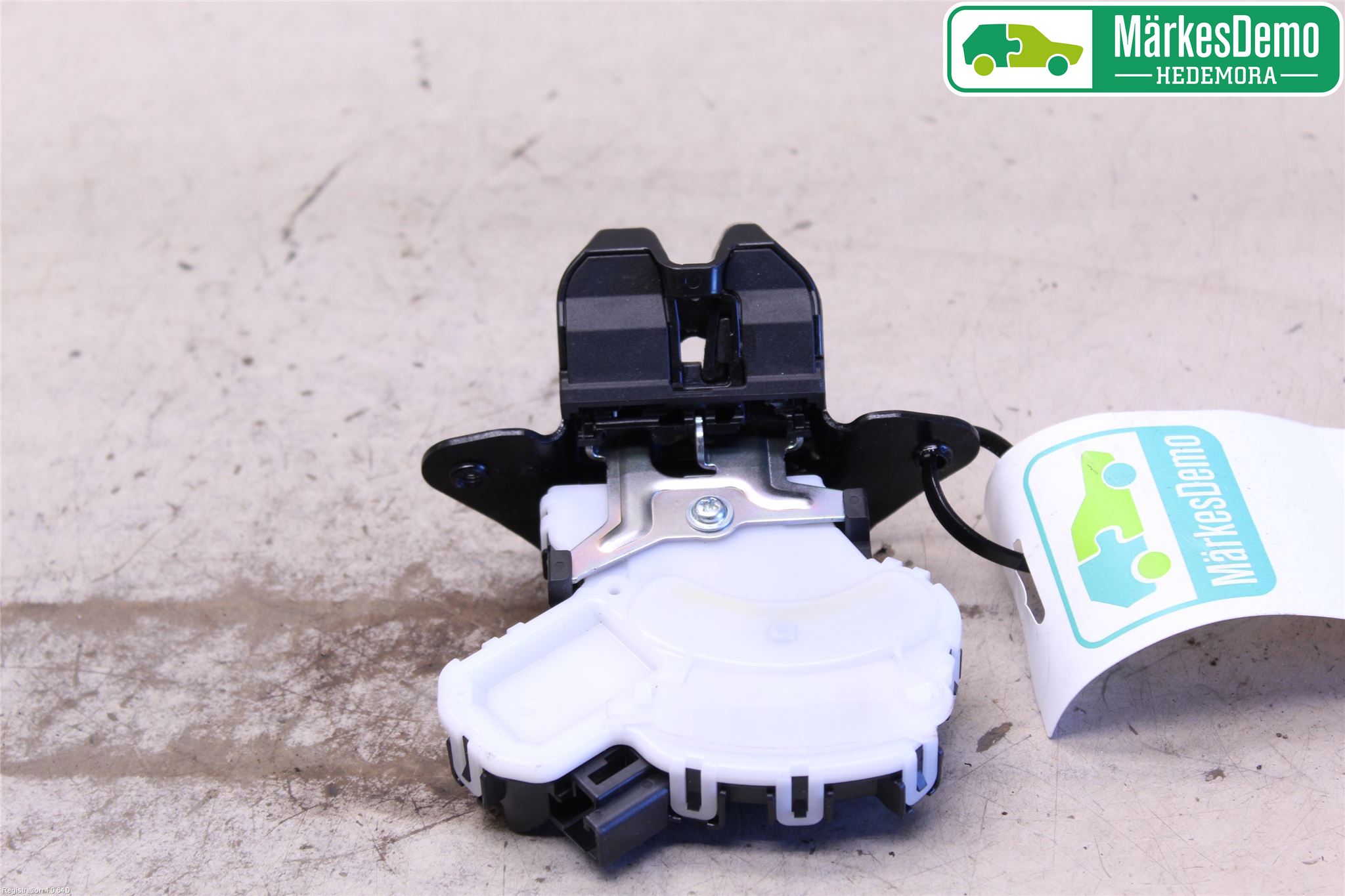 Mazda CX-3 Låskista Baklucka