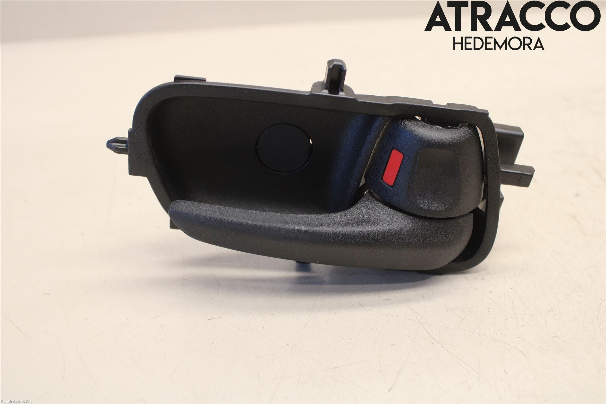 Toyota YARIS XP21 20- Dörrhandtag Inre Hö