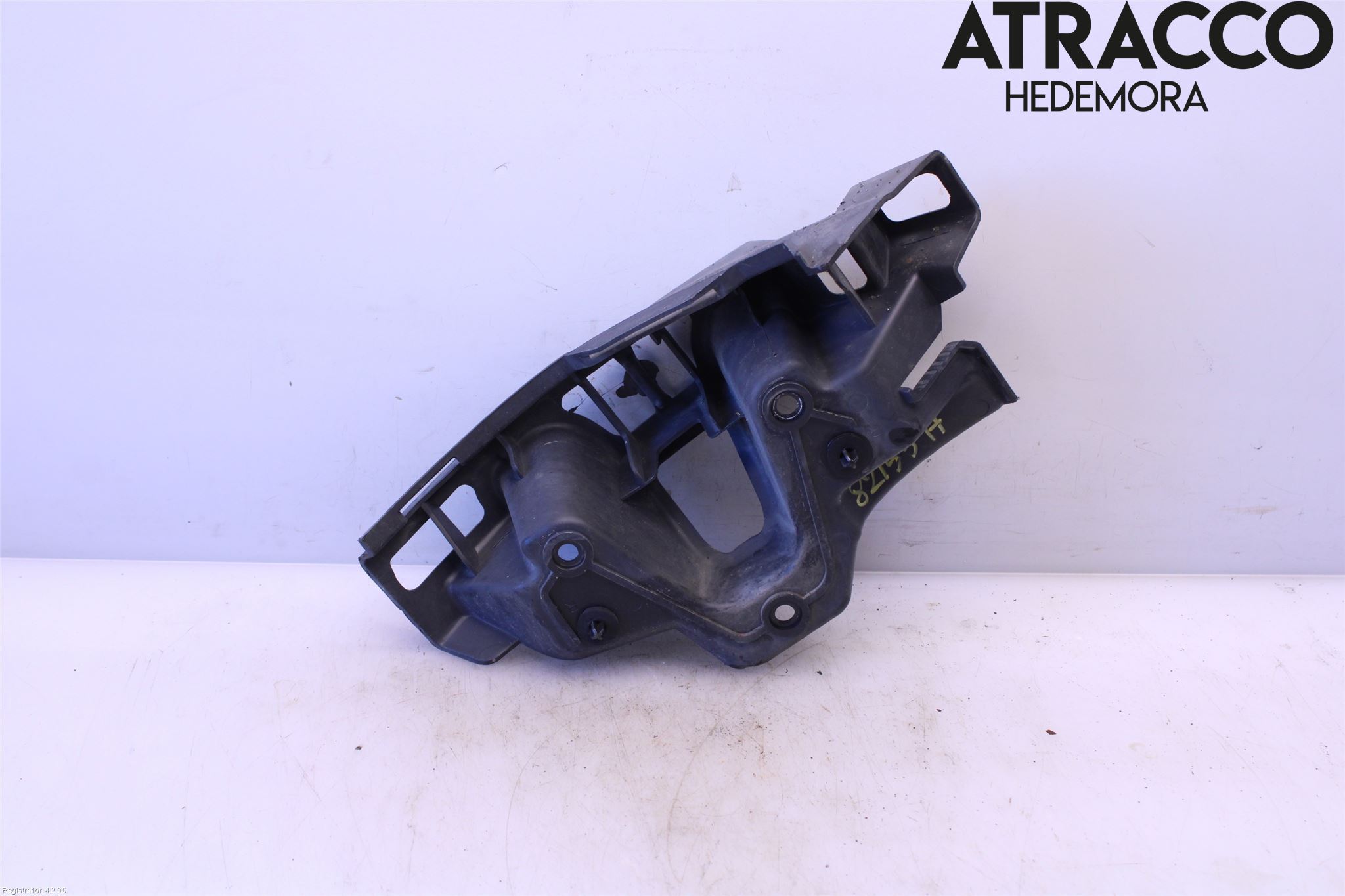 Landrover RANGE ROVER SPORT (L320) 10-13 Stötfångarfäste Bak Hö