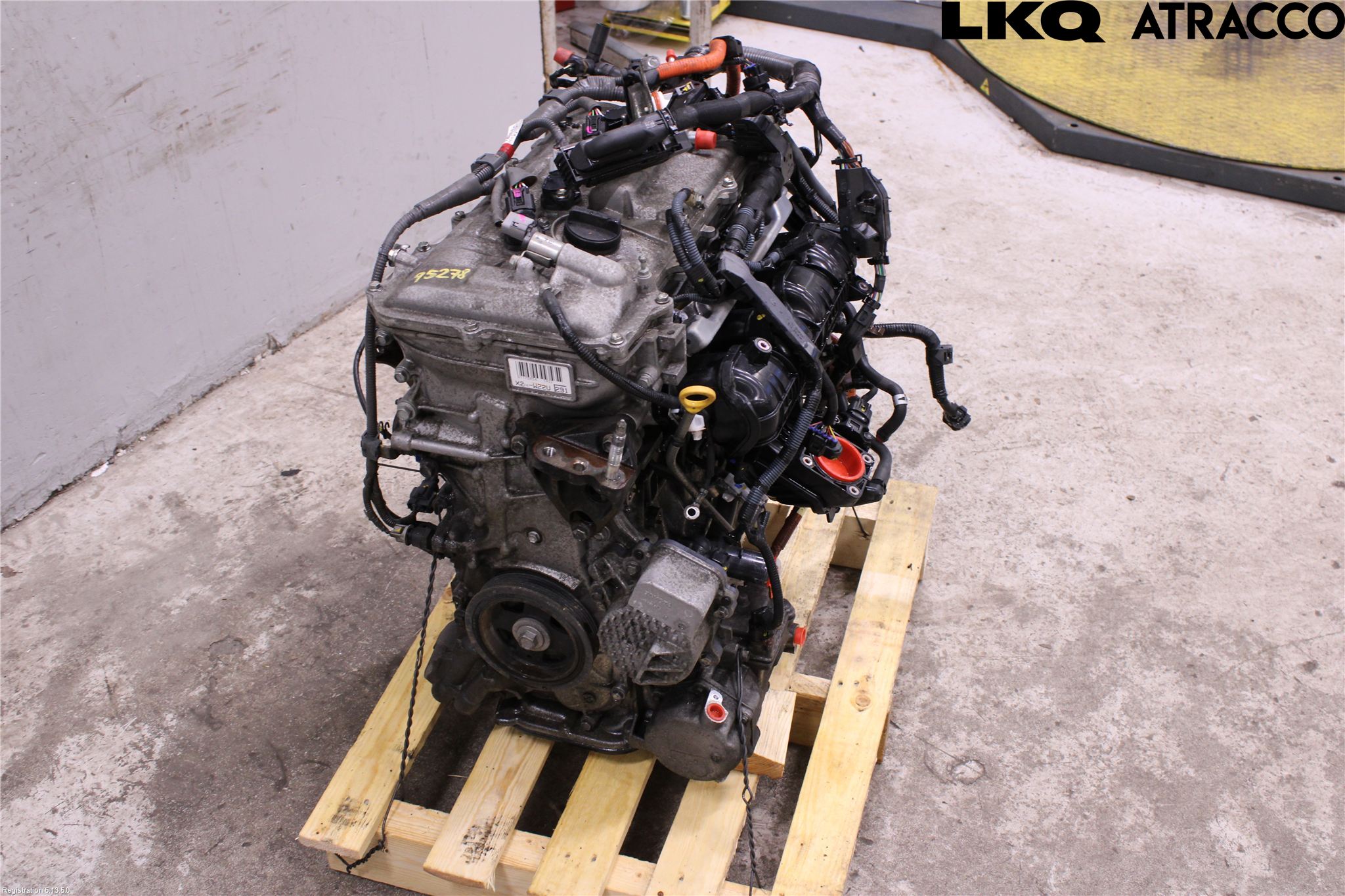 Toyota PRIUS+ ZVW40 12-20 Motor Bensin