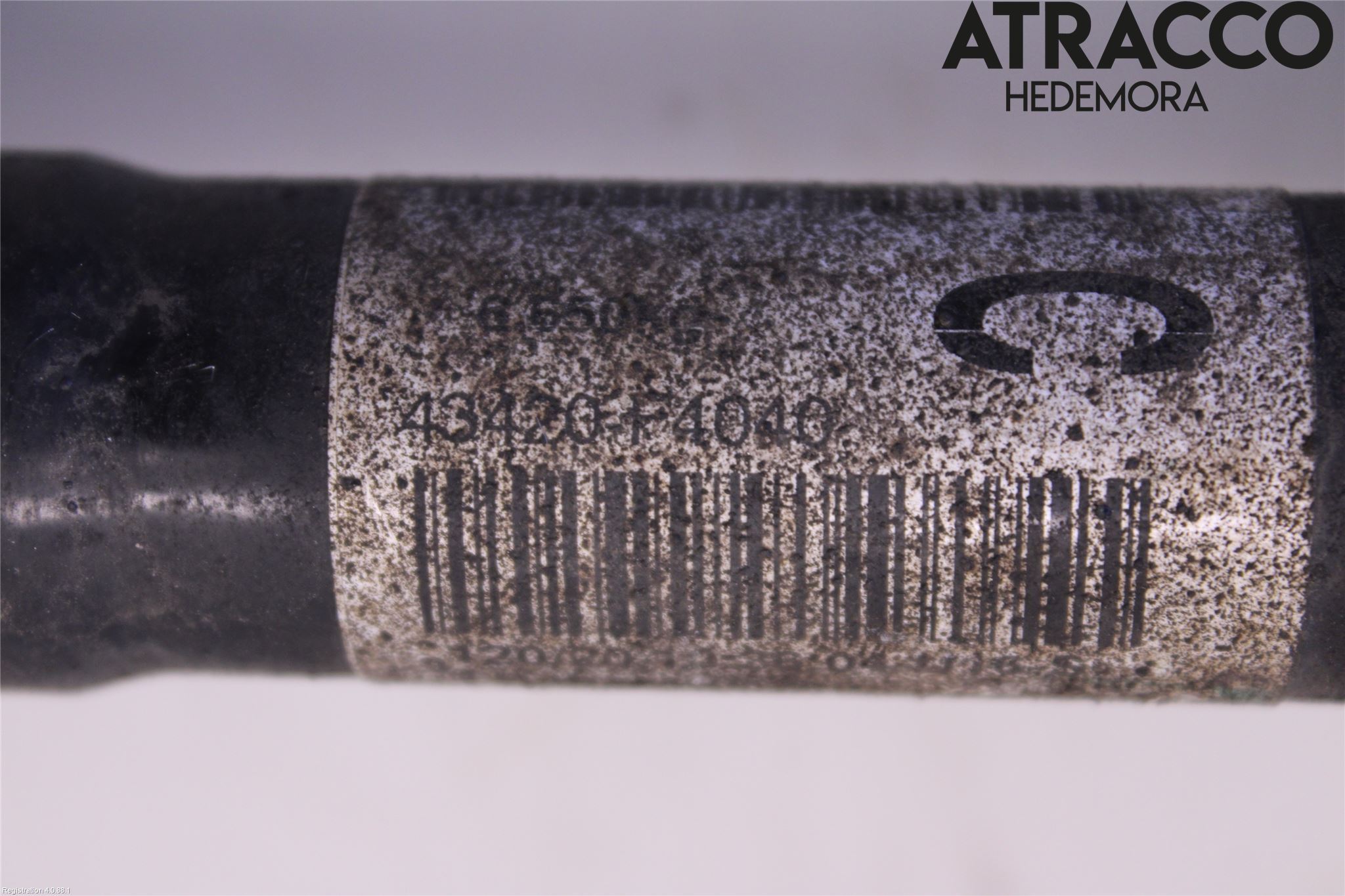 Toyota C-HR 16-23 Drivaxel Fram Vänster
