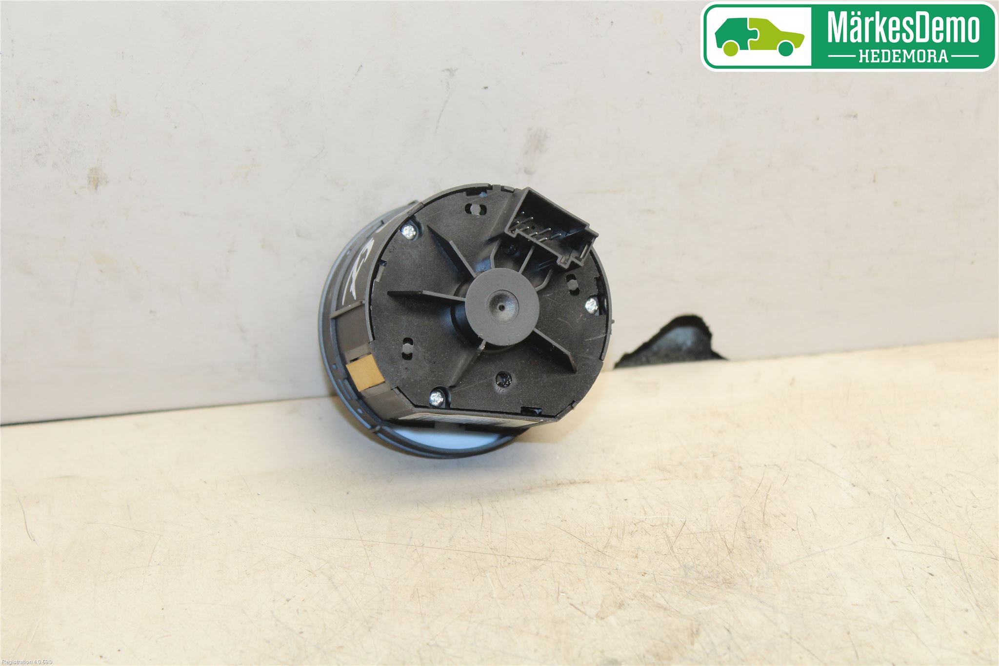 Audi A6/S6     05-11 Strömställare Ljus