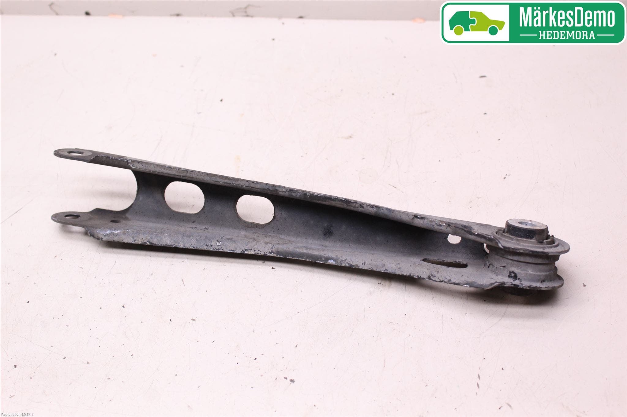 BMW X3 F25 10-17 Bärarm Bak Höger