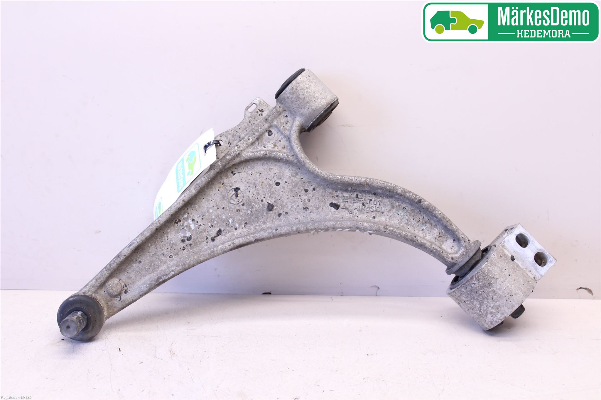 Opel ASTRA J 10-15 Bärarm Fram Undre Vä