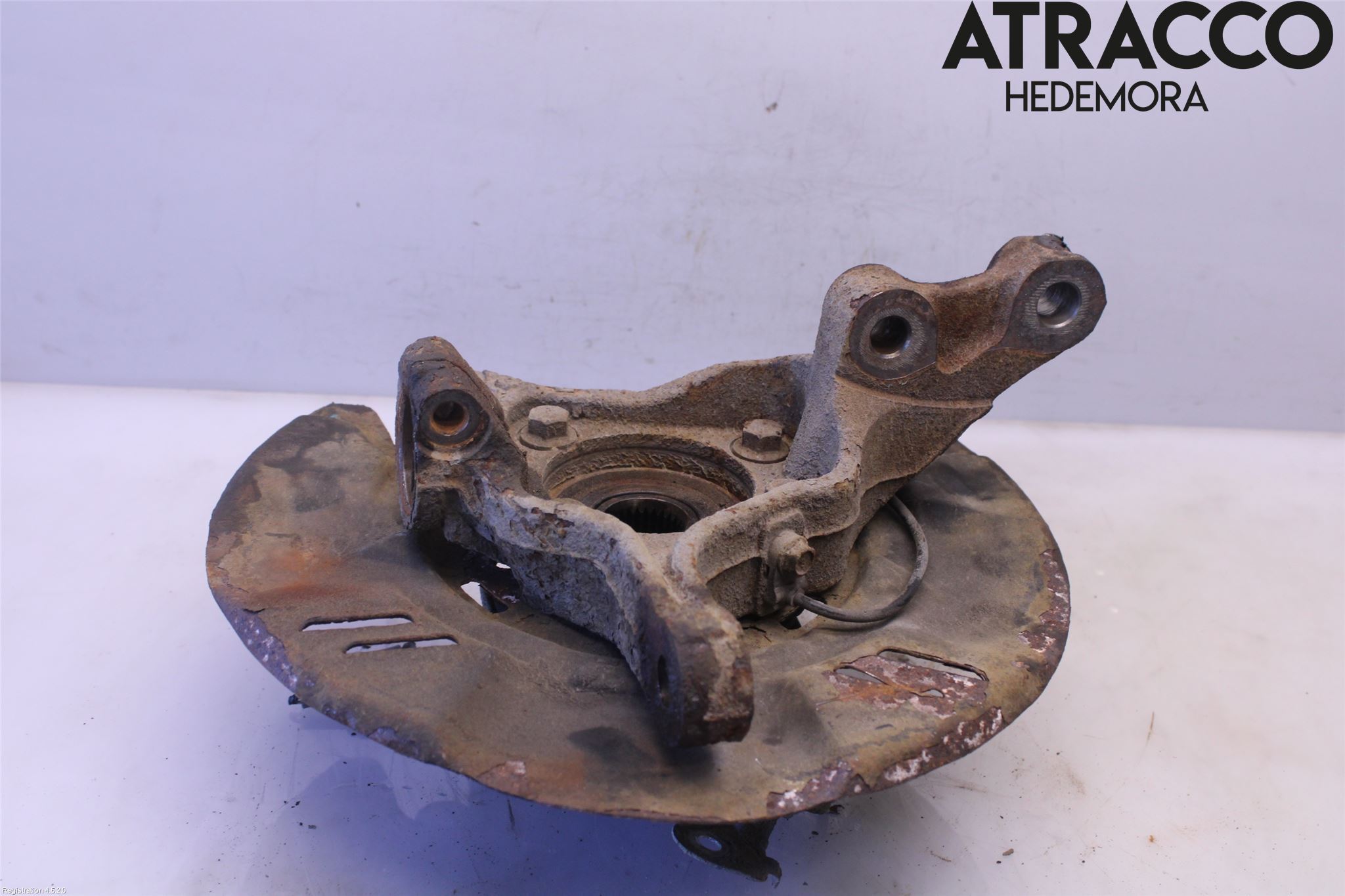 Subaru IMPREZA IV 13-17 Styrspindel Lagerhus Vä