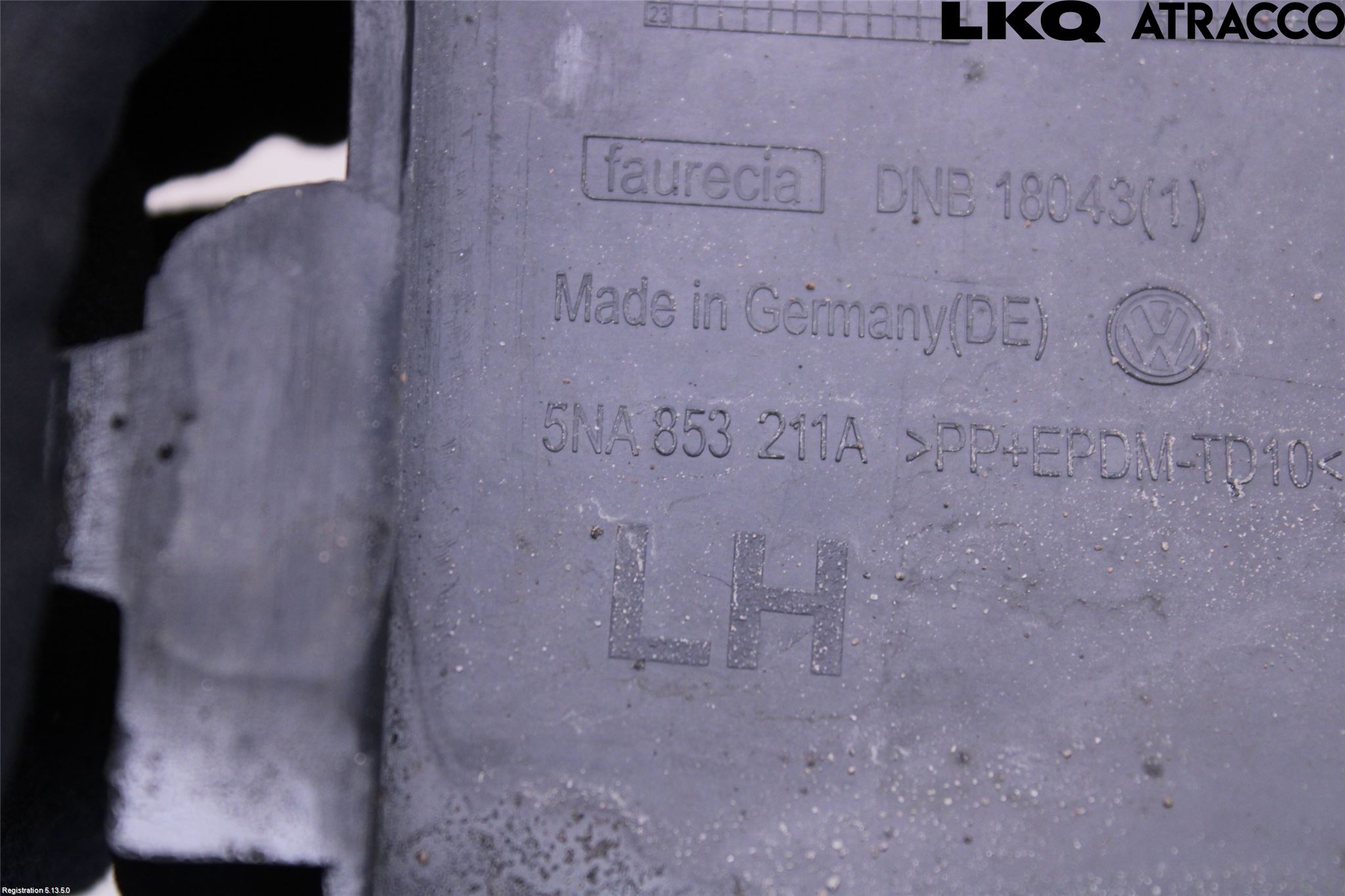 Volkswagen VW TIGUAN 16-24 Dimljussarg Fram