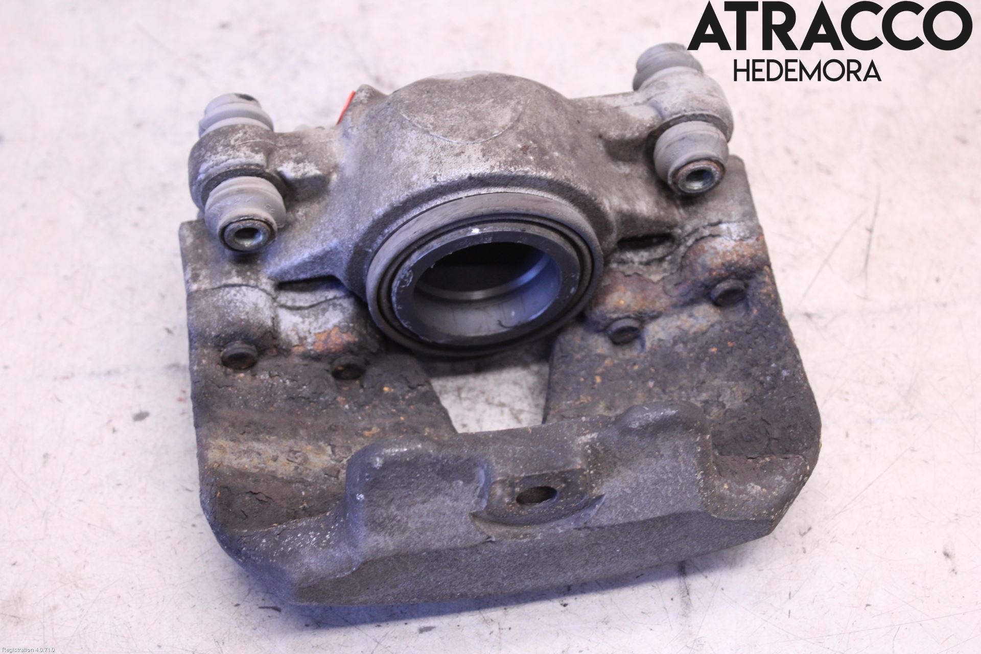 Audi Q5 09-16 Bromsok Fram Höger