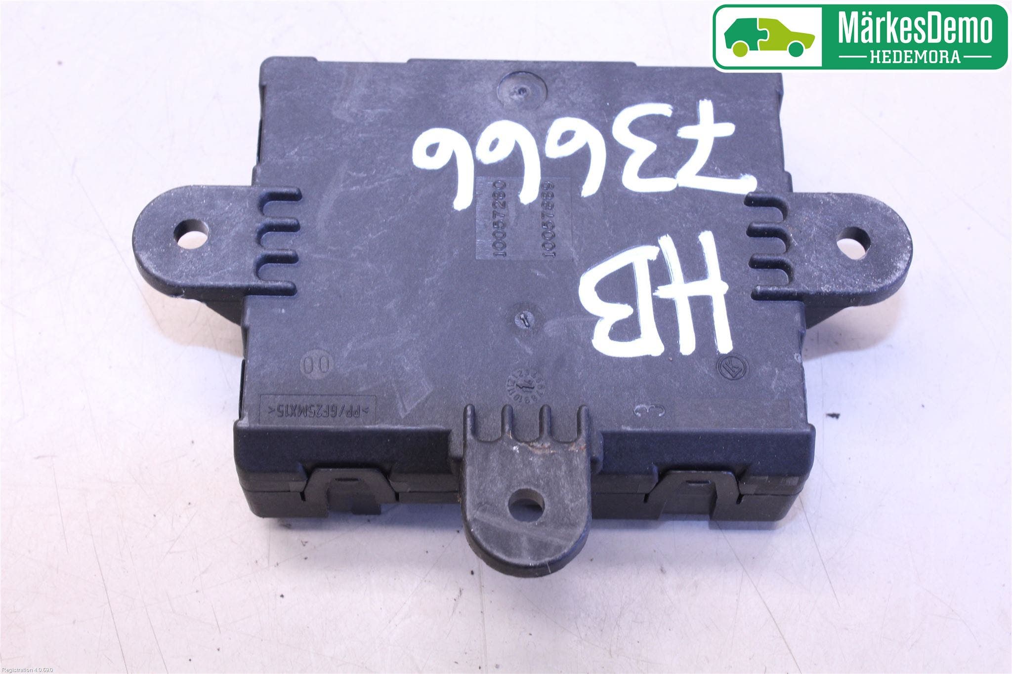 Volvo XC60 14-17 Styrenhet Dörr