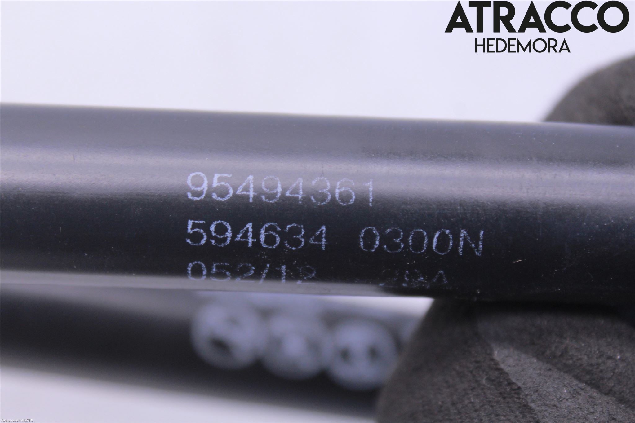 Chevrolet CAPTIVA Gasfjäder Motorhuv