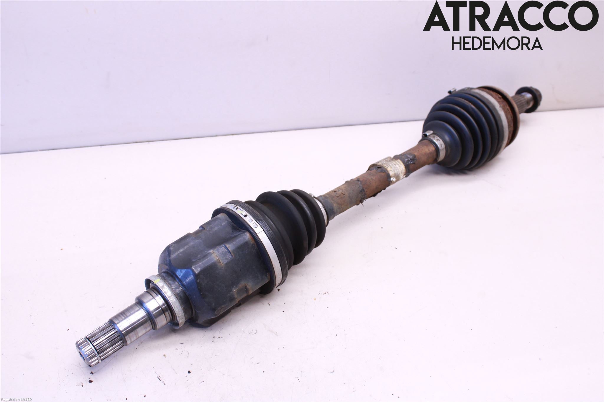 Toyota AURIS 13-19 Drivaxel Fram Vänster