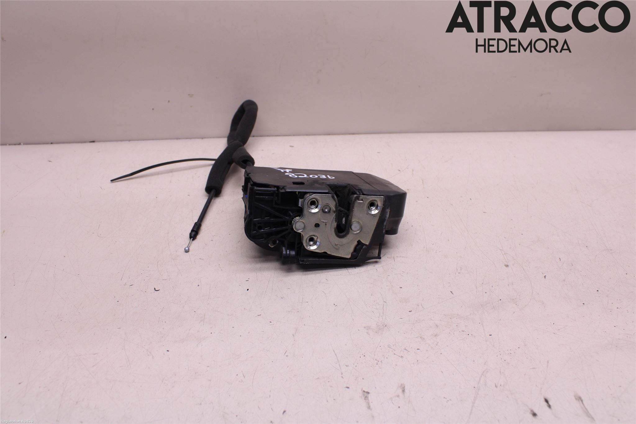 Iveco DAILY 14->> Låskista-Dörrlås