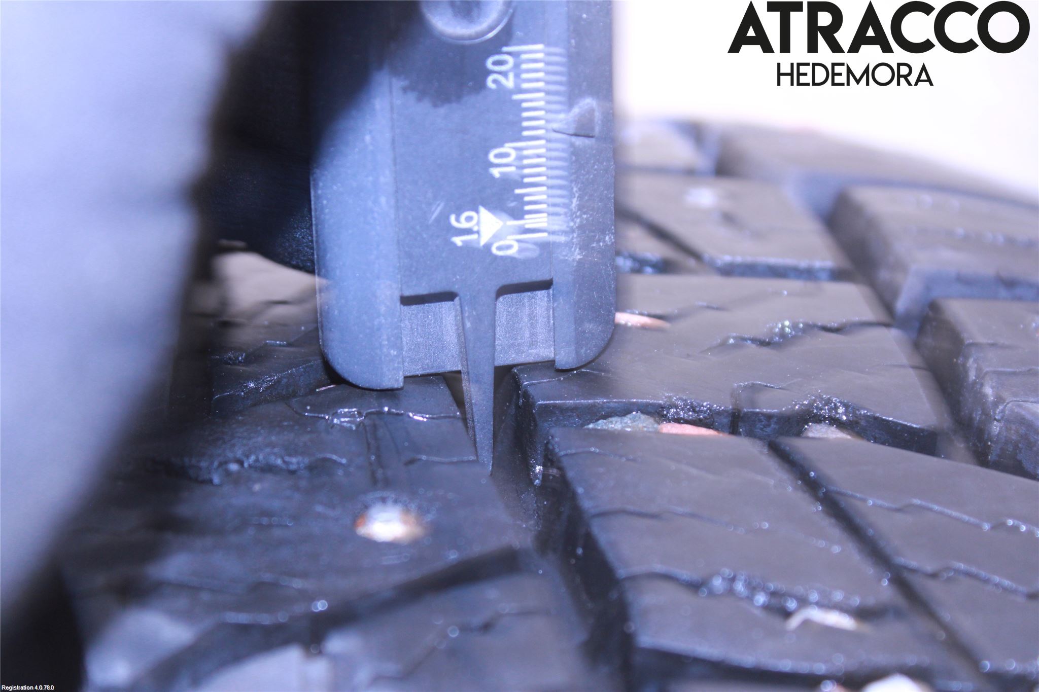 Ford TRANSIT SKÅP/BUSS 14-22 Vinterdäck Med Fälg