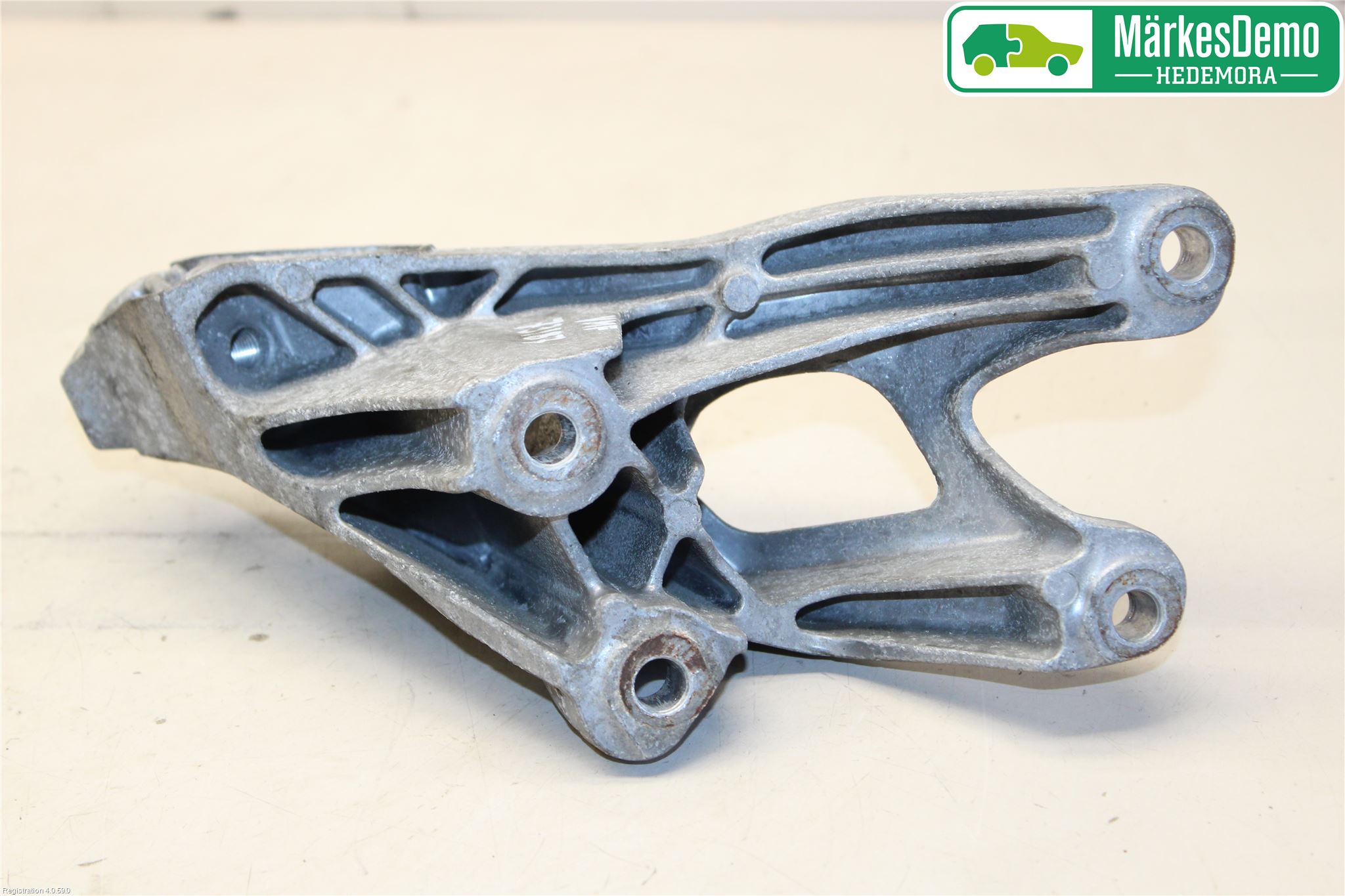 Audi A4/S4 08-11 Motorfäste