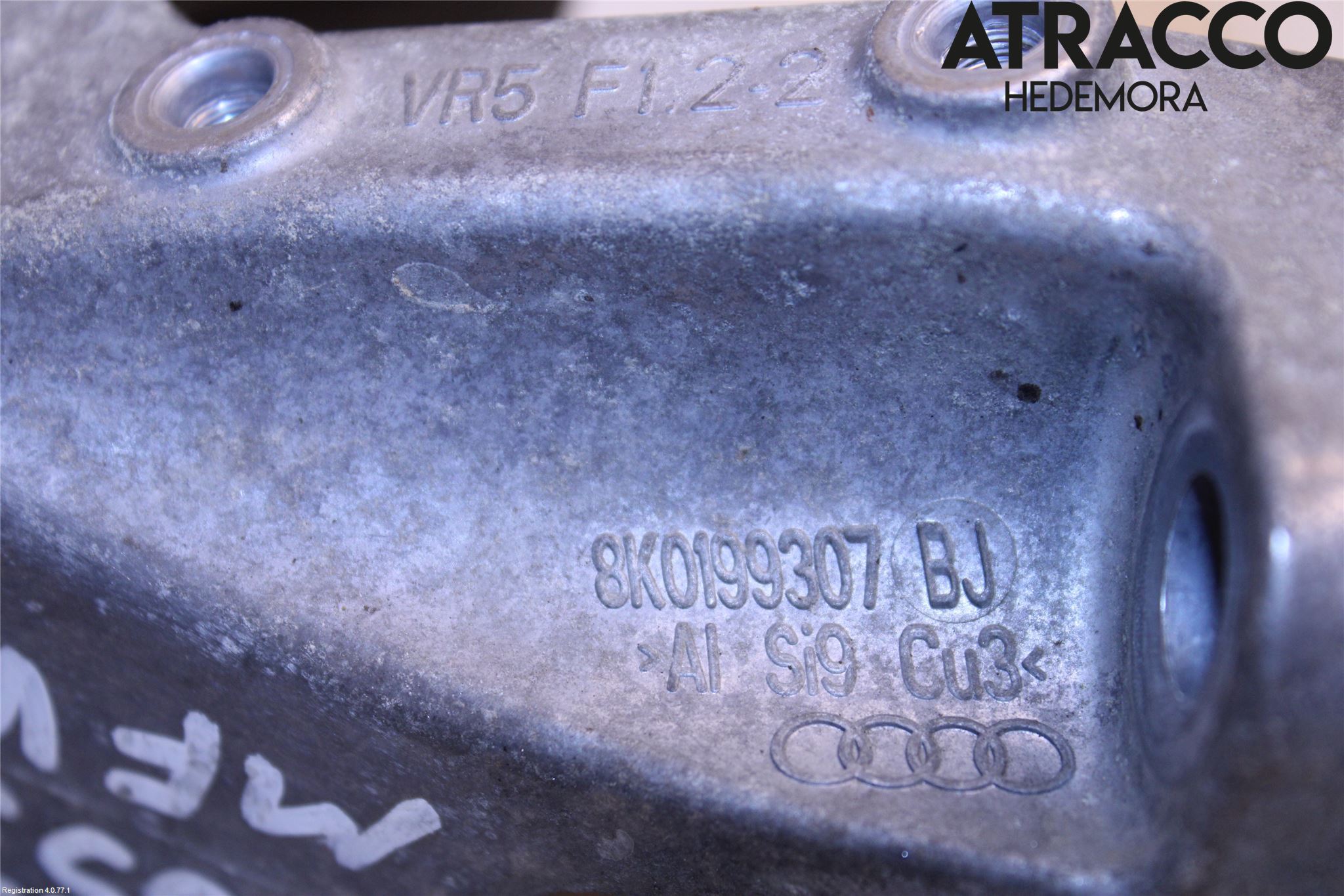 Audi A4 12-15 Motorfäste