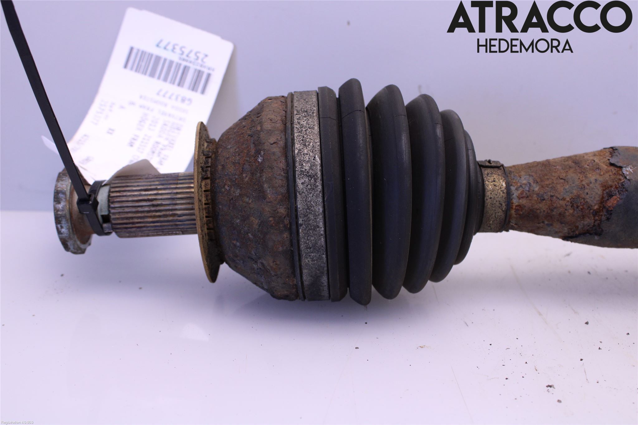 Skoda ROOMSTER Drivaxel Fram Höger