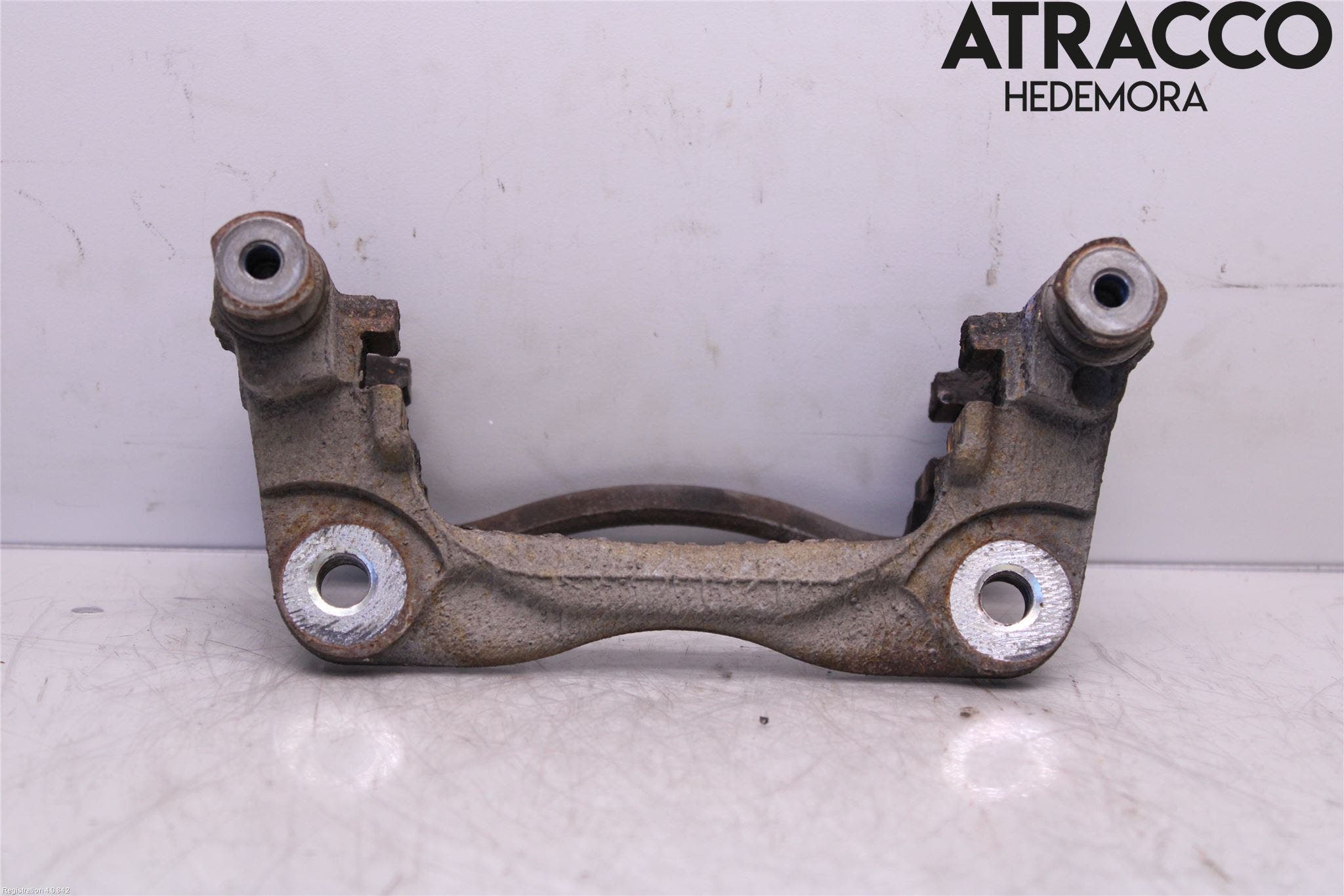 Toyota AURIS 13-19 Bromsokshållare