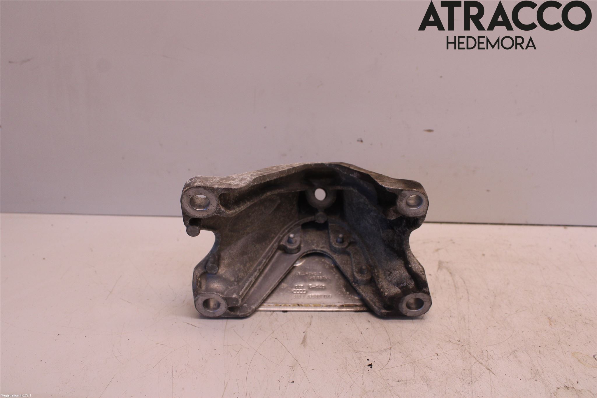 Audi A4/S4 08-11 Motorfäste