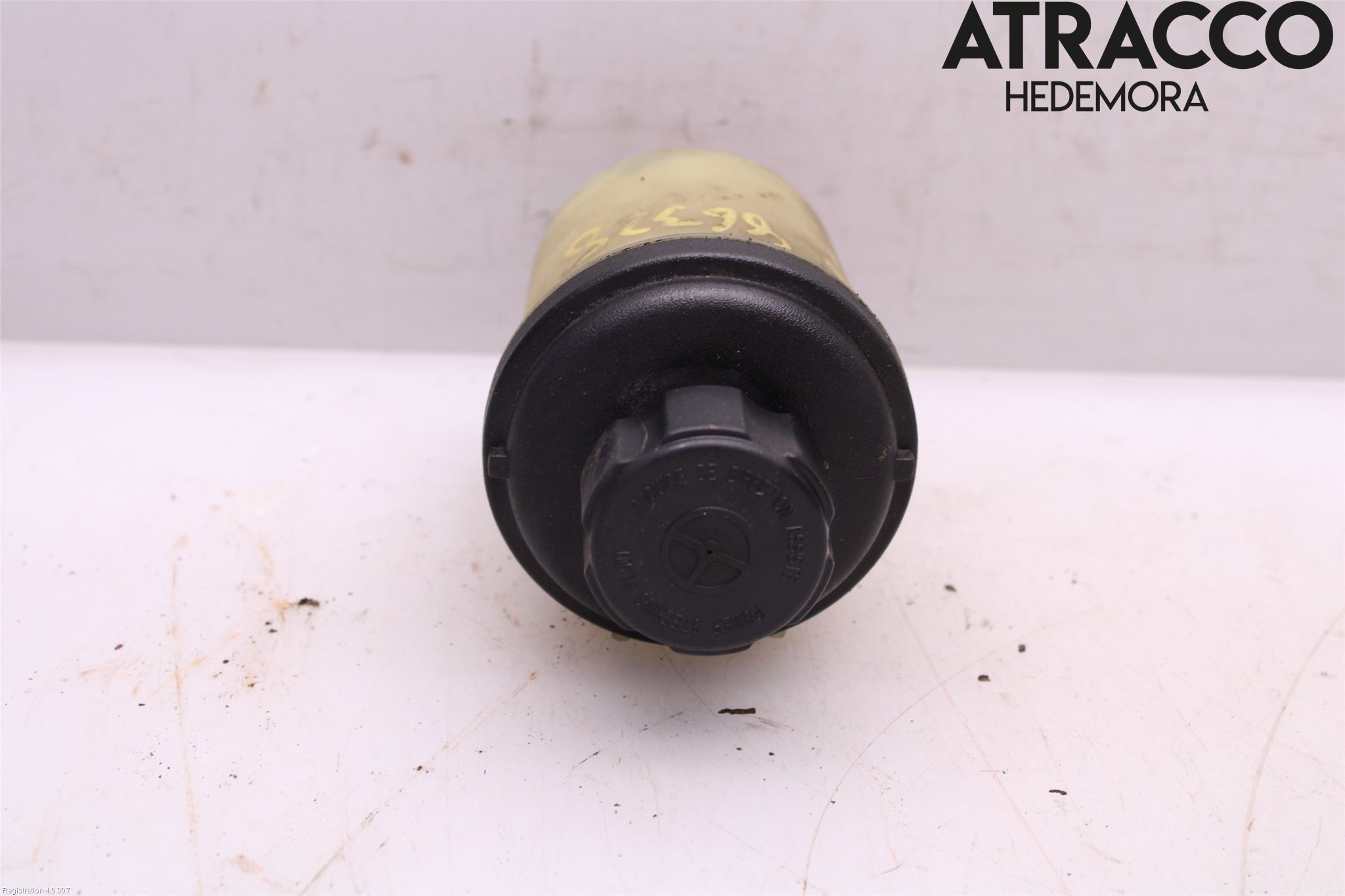 Volvo V70 08-13 Styrservooljebehållare