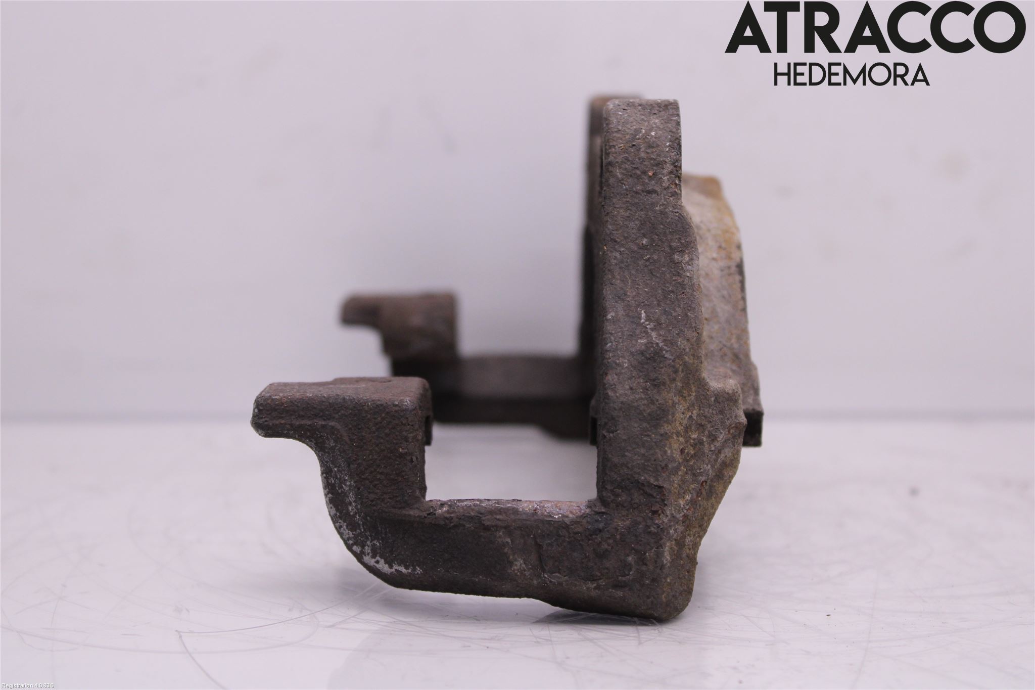 Opel VECTRA C 06-08 Bromsokshållare