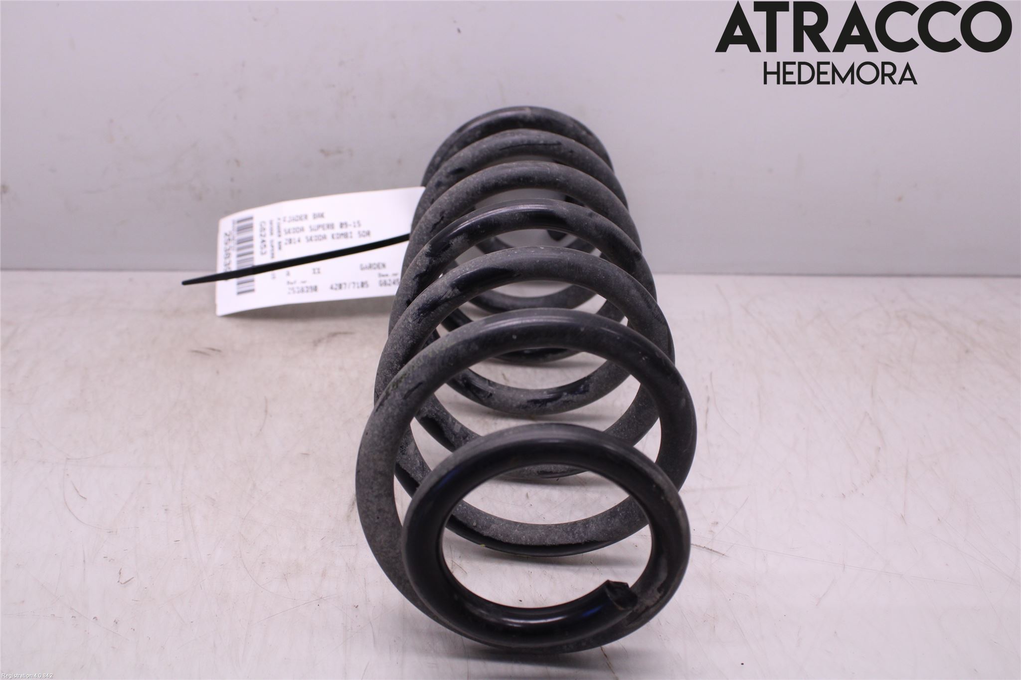 Skoda SUPERB 09-15 Fjäder Bak