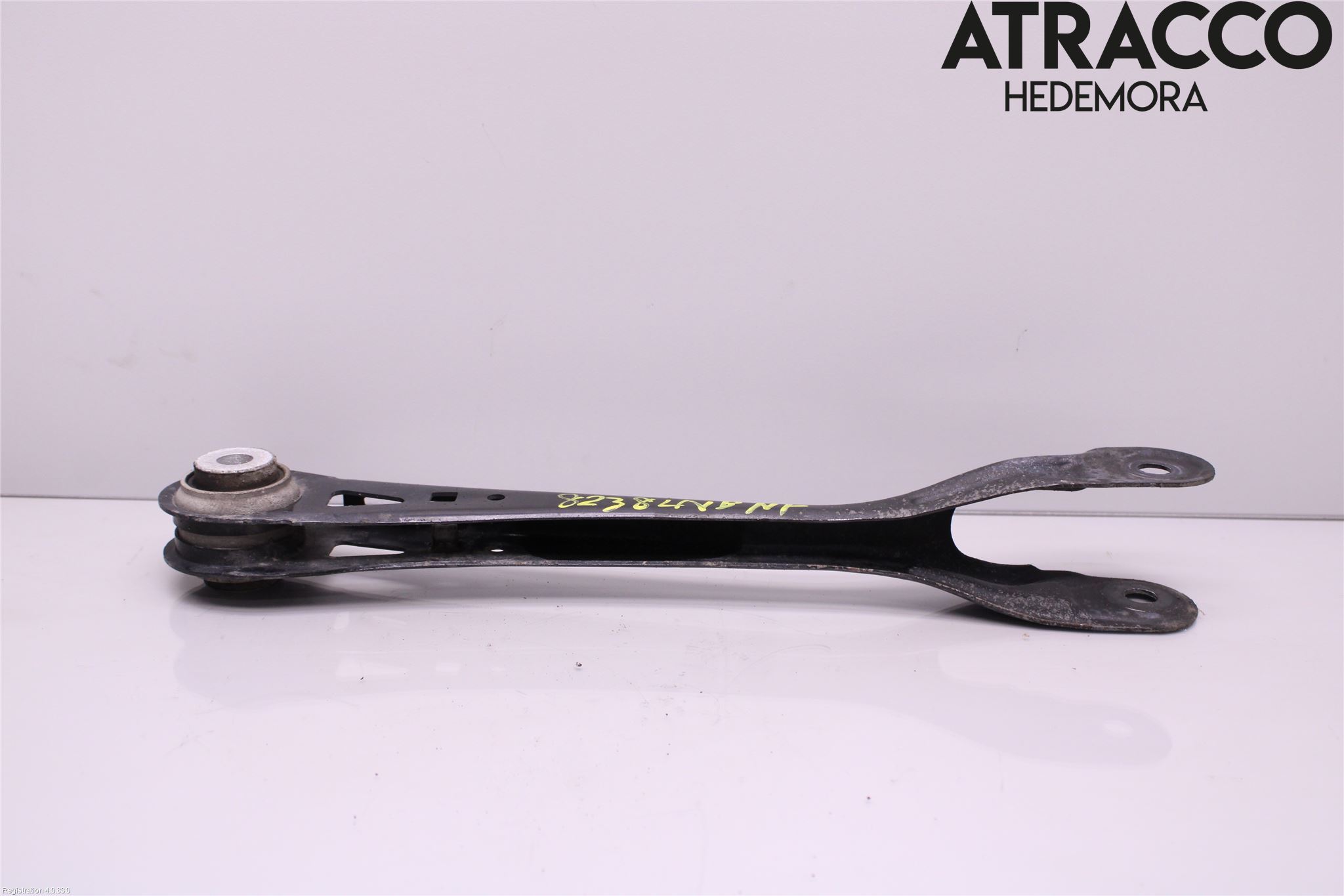 BMW 5 G30/G31/F90 17-23 Bärarm Bak Vänster